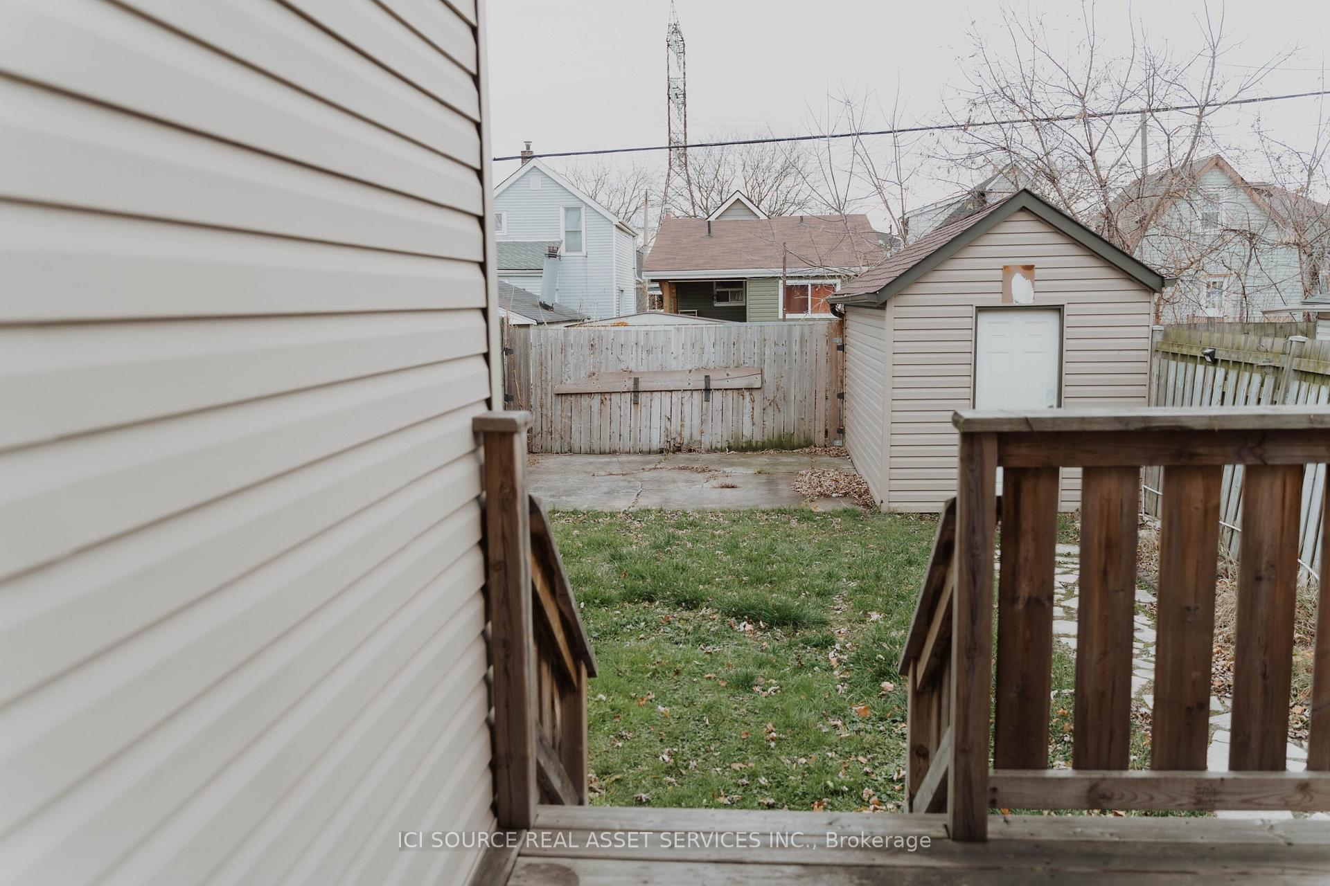 Photo 3 of 334 Fairfield Avenue, Hamilton, Homeside — HOMEH