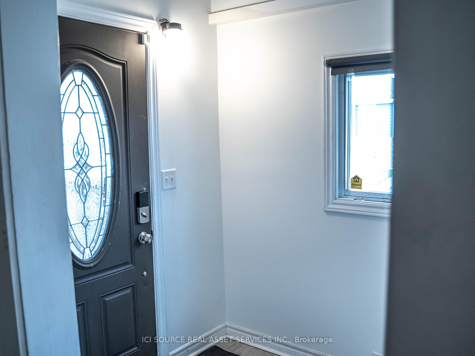 Photo 11 of 334 Fairfield Avenue, Hamilton, Homeside — HOMEH