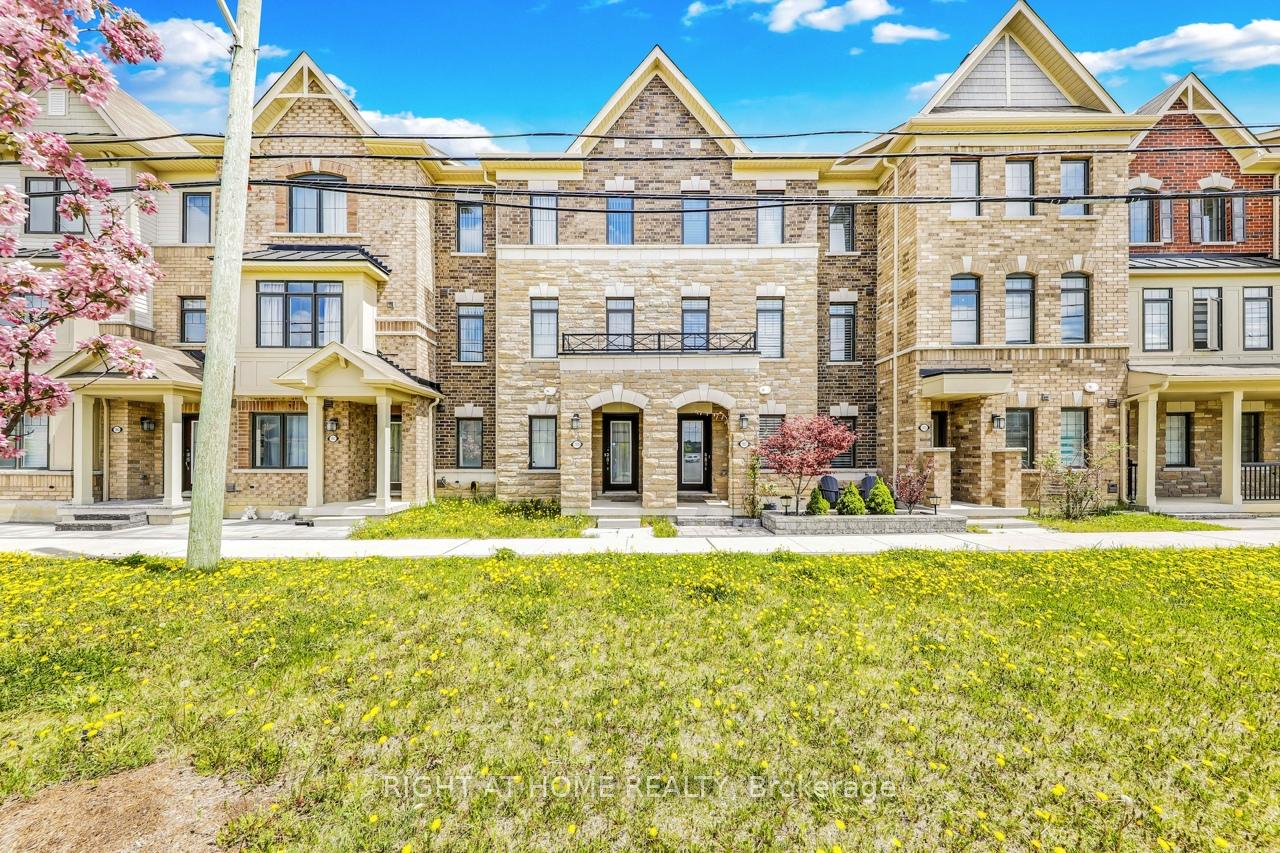 Front of 10937 Victoria Square Boulevard