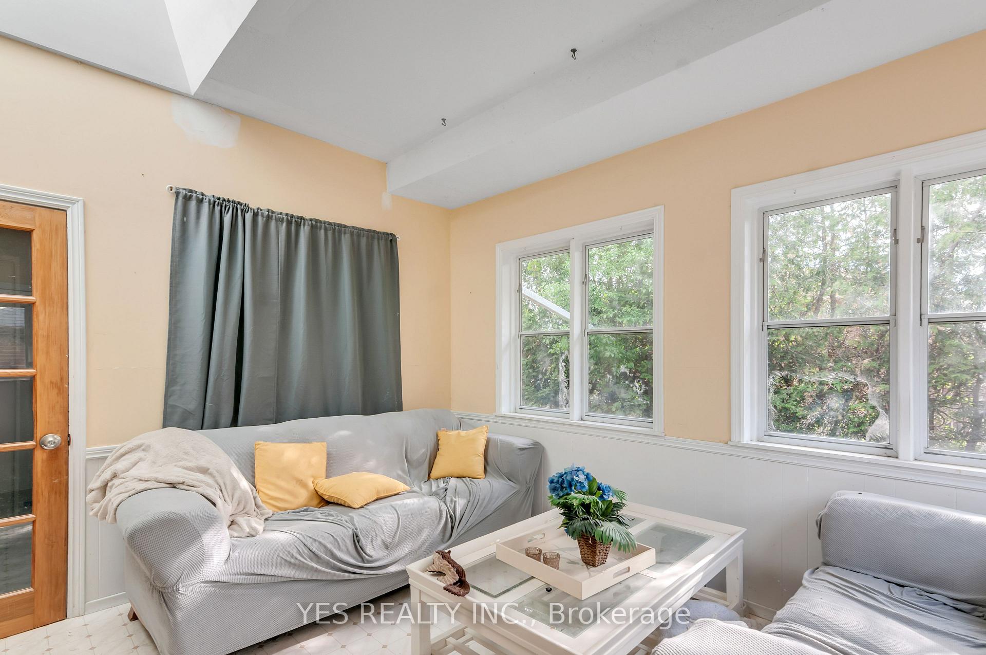 Photo 11 of 176 Kenneth Avenue, Kitchener, Stanley Park — HOMEH