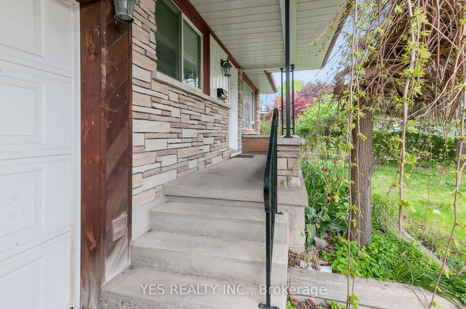Photo 26 of 176 Kenneth Avenue, Kitchener, Stanley Park — HOMEH