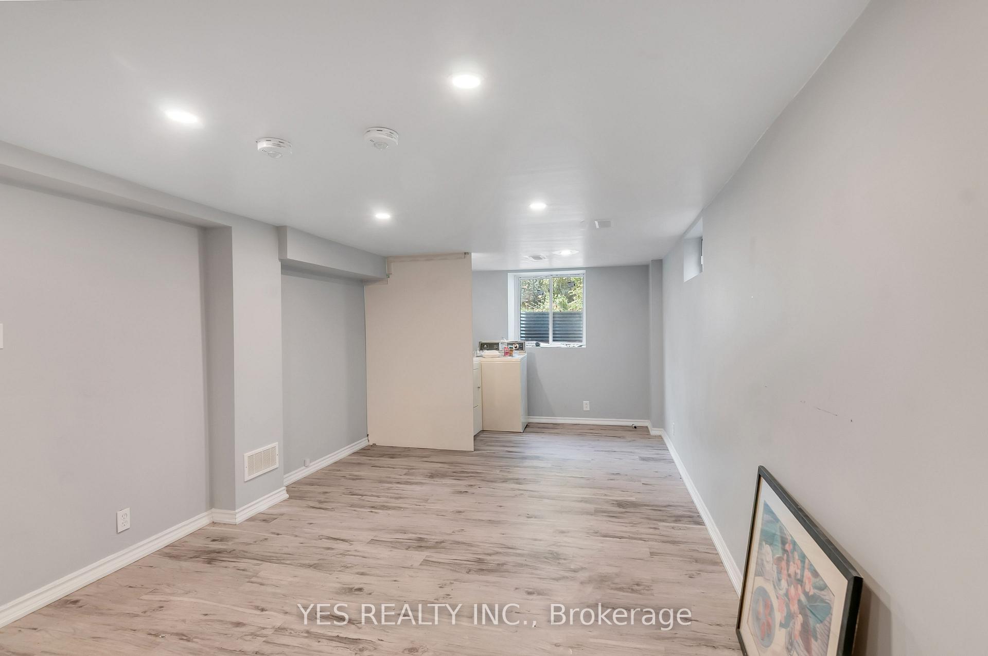 Photo 30 of 176 Kenneth Avenue, Kitchener, Stanley Park — HOMEH