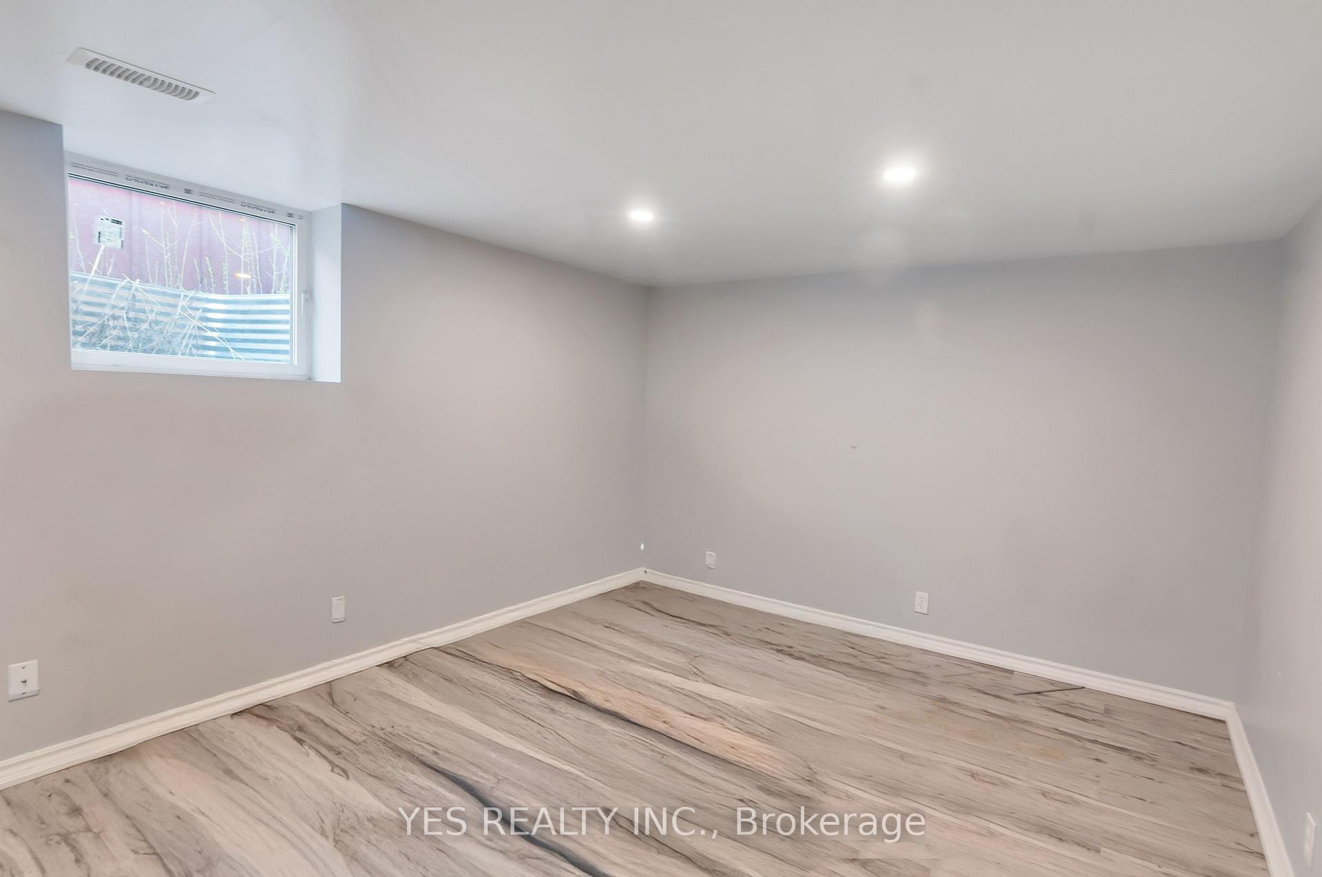 Photo 33 of 176 Kenneth Avenue, Kitchener, Stanley Park — HOMEH