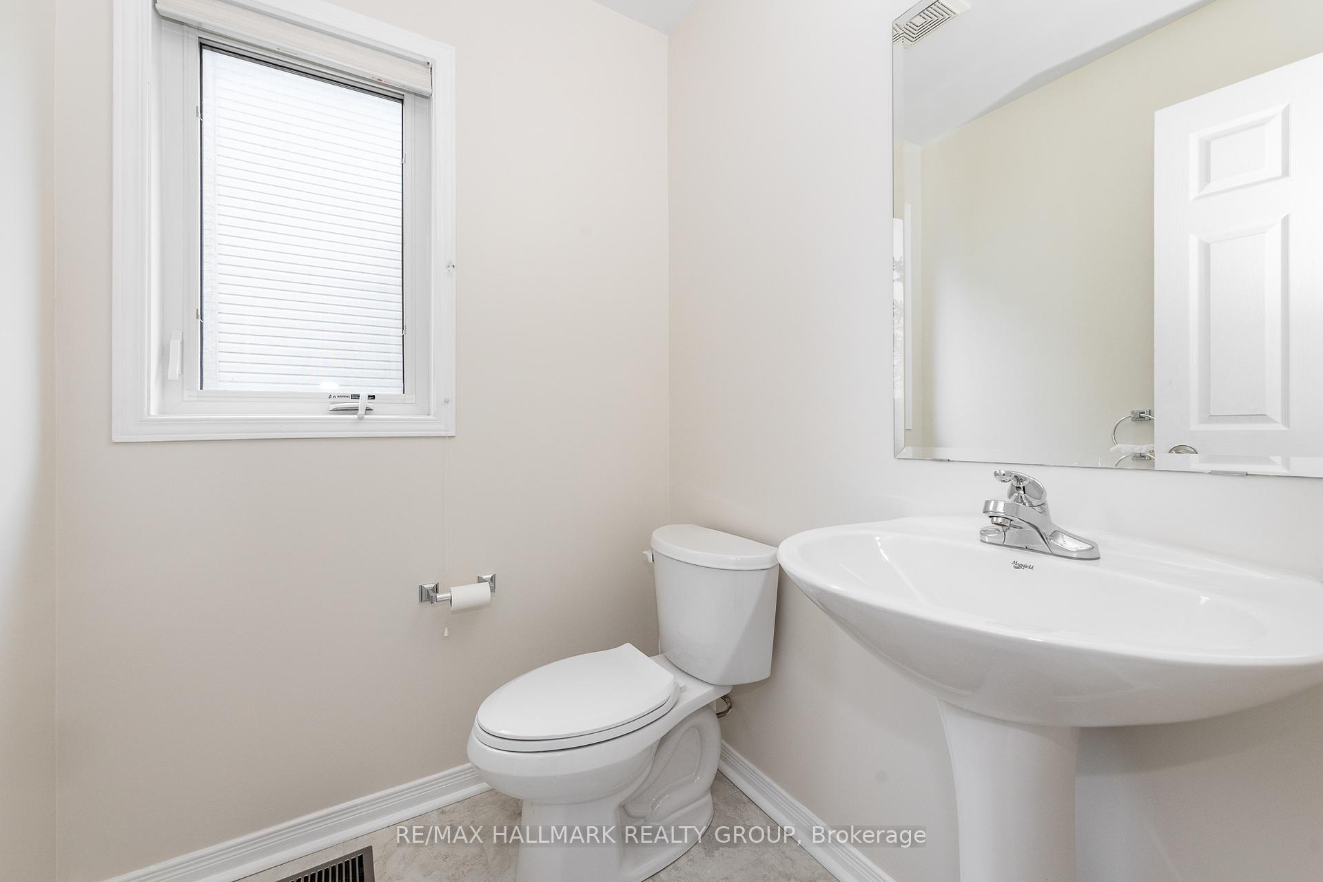 Photo 8 of 356 Breckenridge Crescent, Ottawa, Kanata - Morgan's Grant/South March — HOMEH