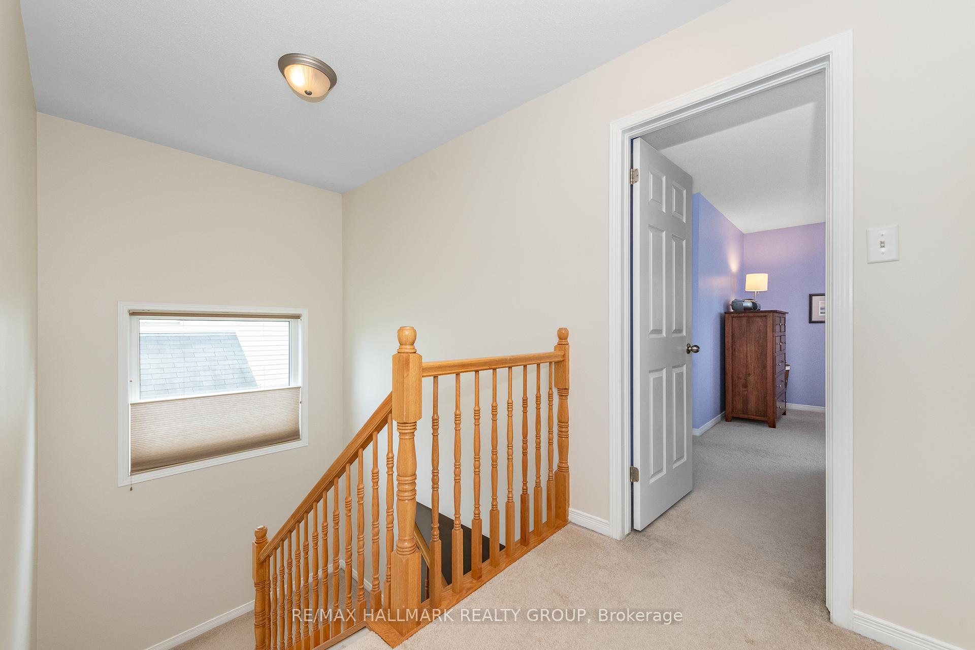 Photo 23 of 356 Breckenridge Crescent, Ottawa, Kanata - Morgan's Grant/South March — HOMEH