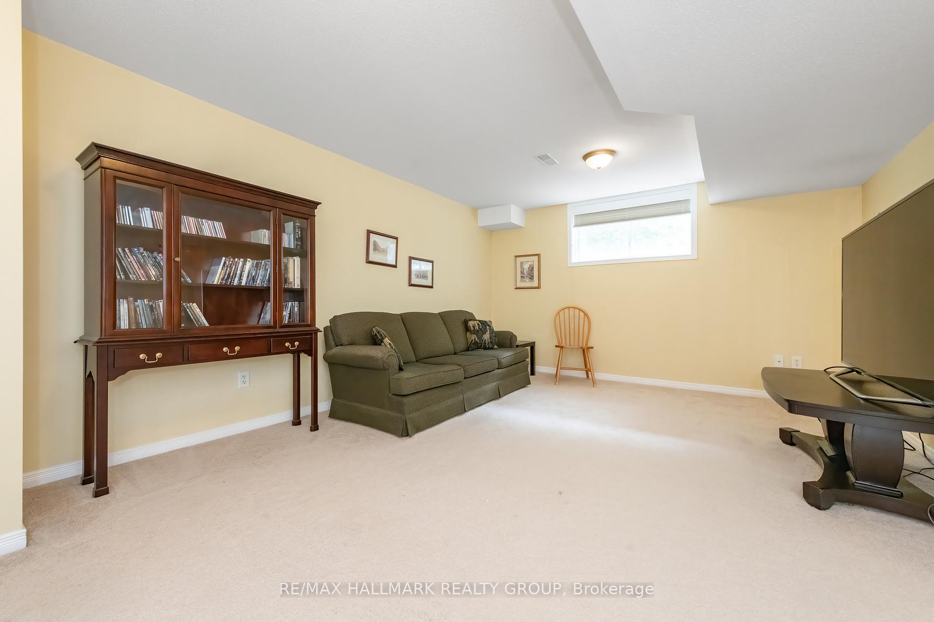 Photo 36 of 356 Breckenridge Crescent, Ottawa, Kanata - Morgan's Grant/South March — HOMEH