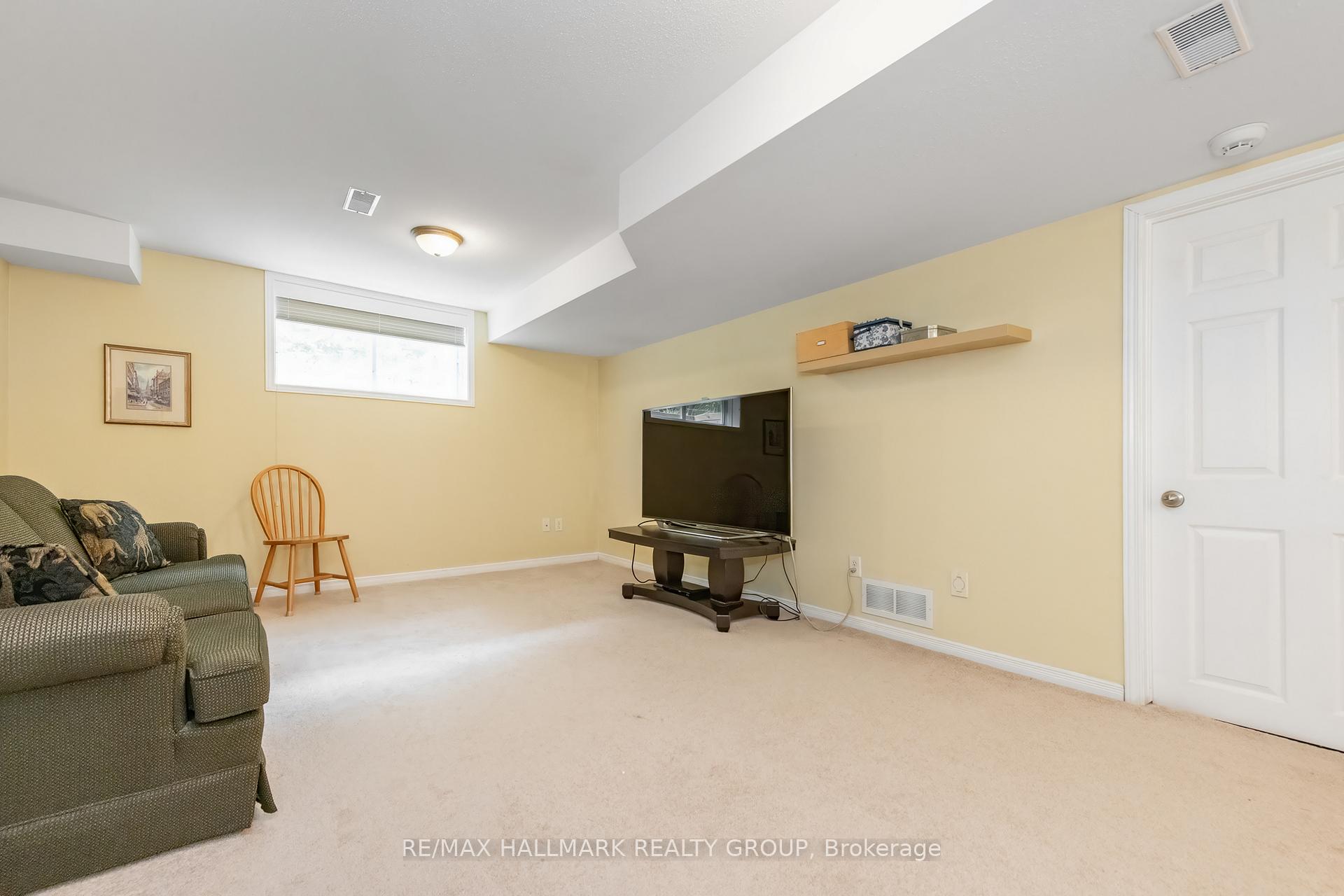 Photo 37 of 356 Breckenridge Crescent, Ottawa, Kanata - Morgan's Grant/South March — HOMEH
