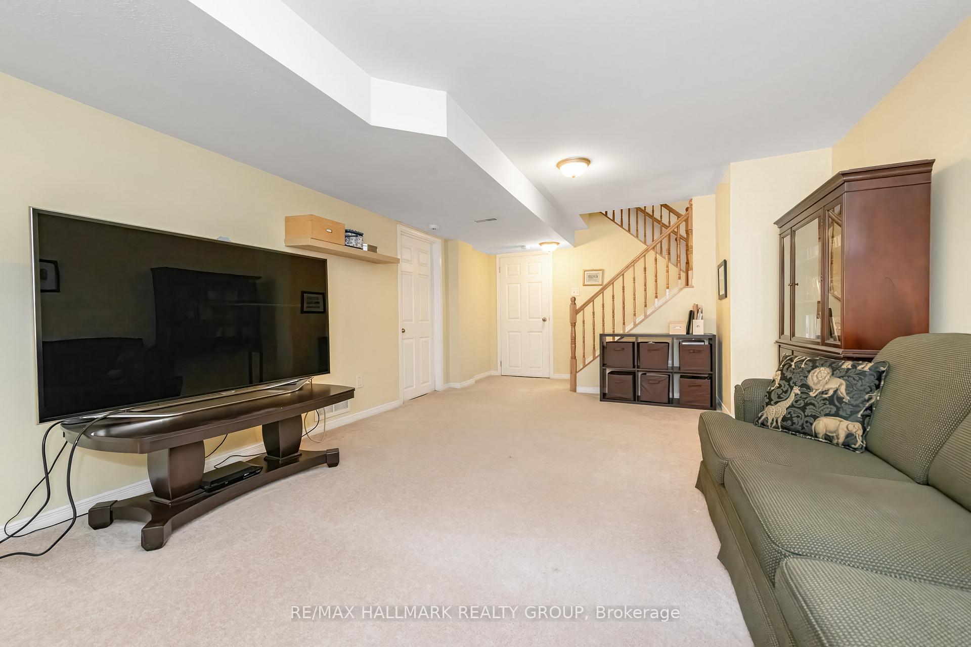 Photo 38 of 356 Breckenridge Crescent, Ottawa, Kanata - Morgan's Grant/South March — HOMEH