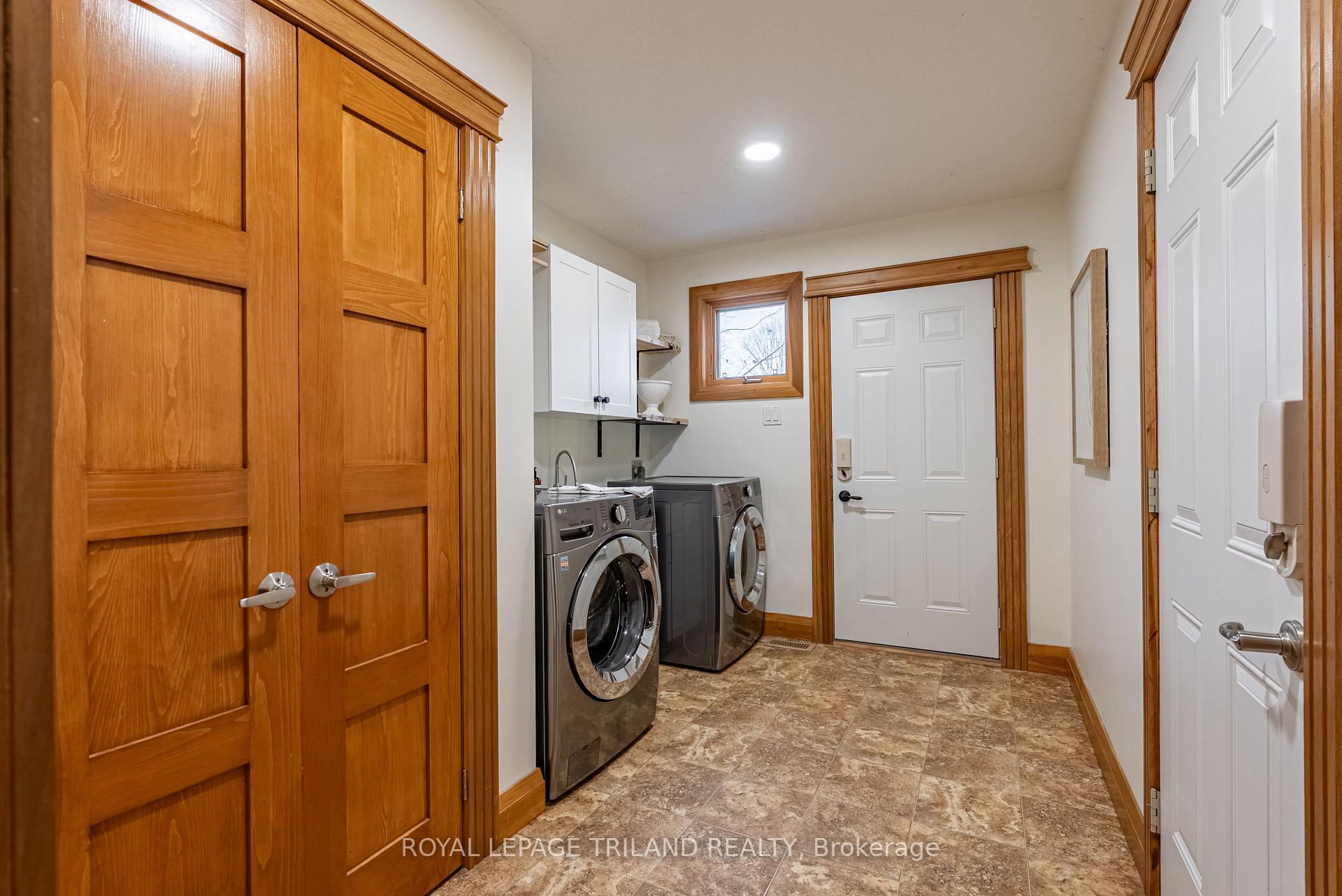 Photo 13 of 3 Wellington Street, Middlesex Centre, Delaware Town — HOMEH