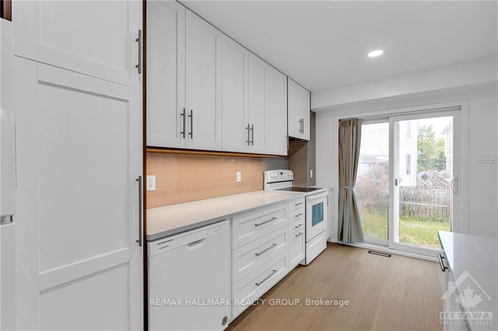 Photo 14 of 307 Applecross Crescent, Ottawa, Kanata - Morgan's Grant/South March — HOMEH