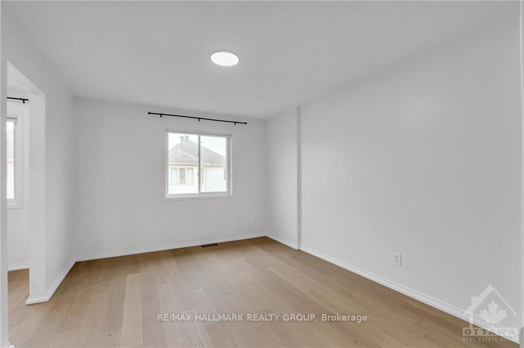 Photo 18 of 307 Applecross Crescent, Ottawa, Kanata - Morgan's Grant/South March — HOMEH