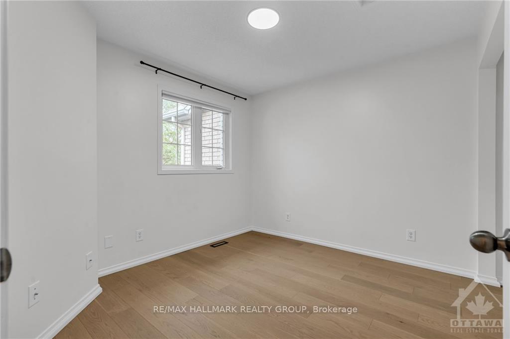 Photo 21 of 307 Applecross Crescent, Ottawa, Kanata - Morgan's Grant/South March — HOMEH