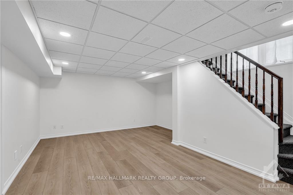 Photo 27 of 307 Applecross Crescent, Ottawa, Kanata - Morgan's Grant/South March — HOMEH
