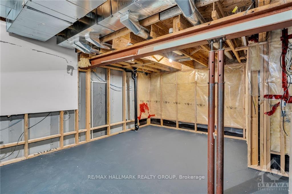 Photo 30 of 307 Applecross Crescent, Ottawa, Kanata - Morgan's Grant/South March — HOMEH