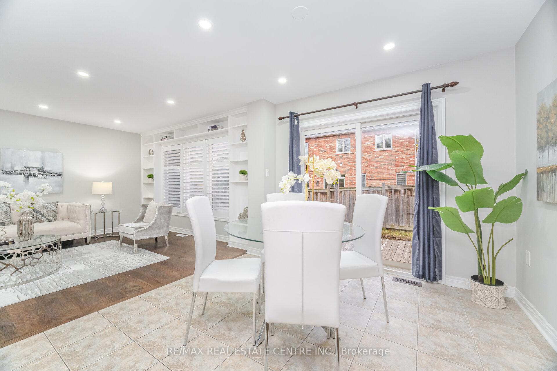 Photo 15 of Unit Upper, 236 giddings Crescent, Milton, Scott — HOMEH