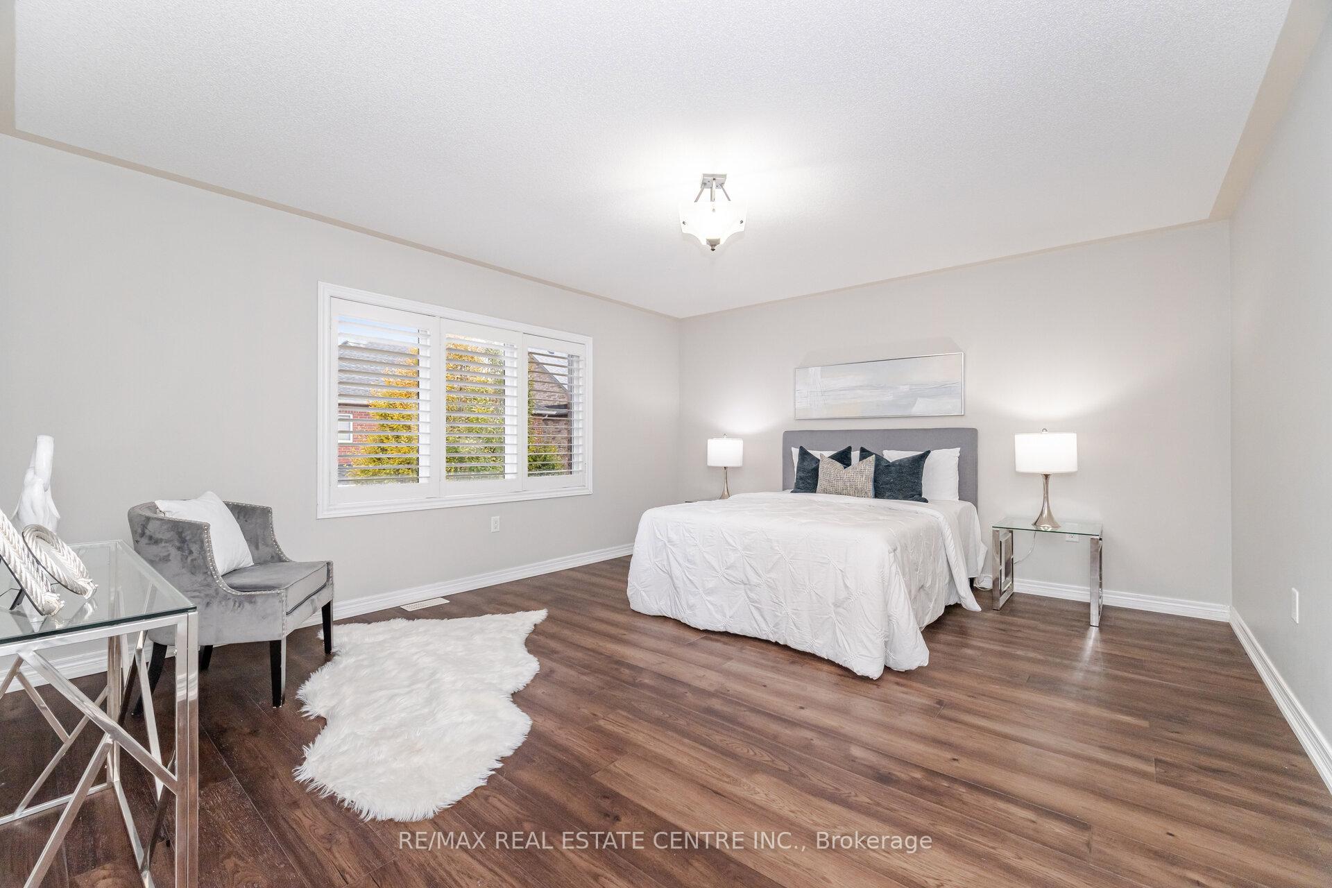 Photo 27 of Unit Upper, 236 giddings Crescent, Milton, Scott — HOMEH