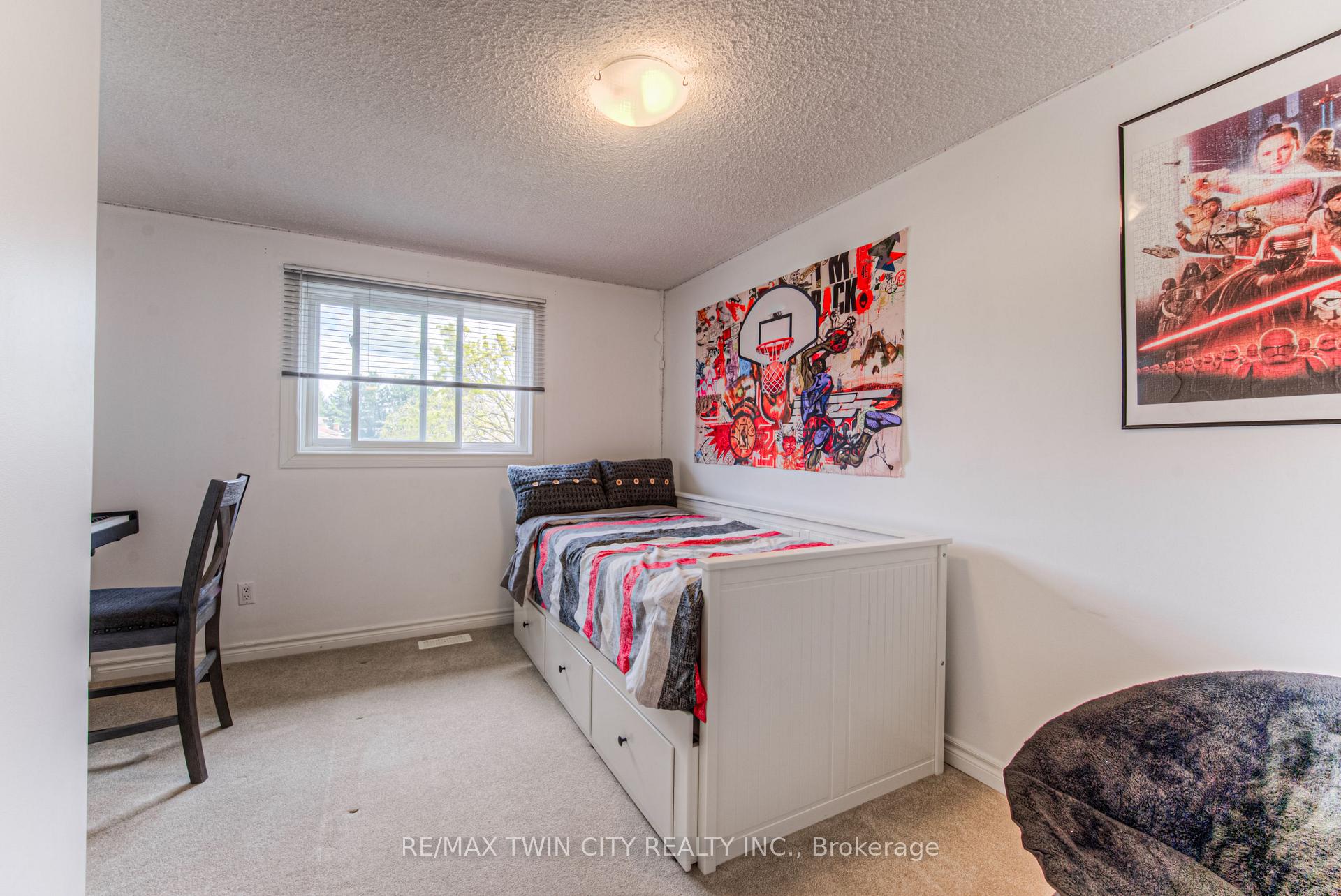 Photo 15 of 139 Brierdale Drive, Kitchener — HOMEH