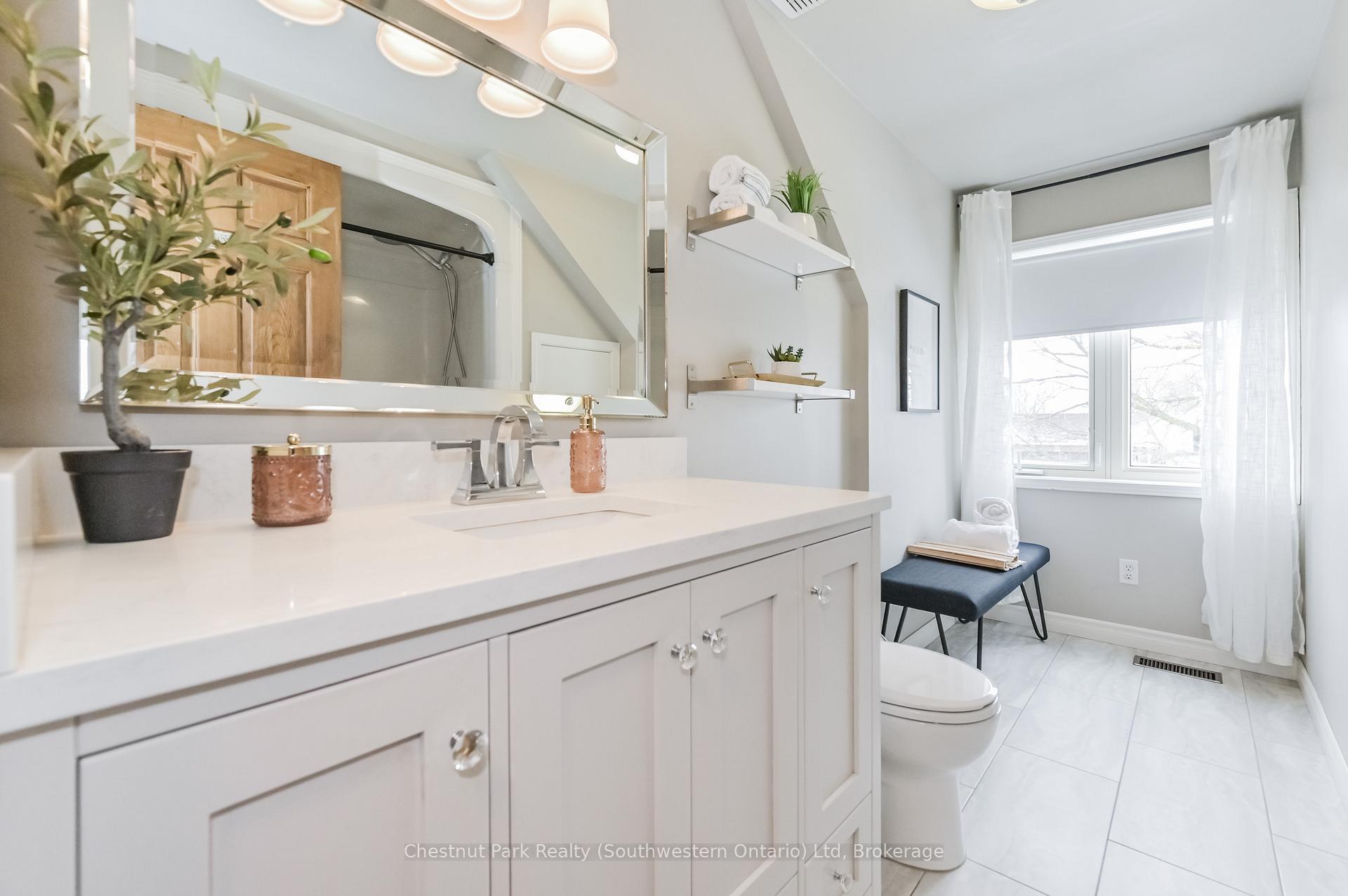 Photo 26 of 139 Miller Crescent, Minto — HOMEH