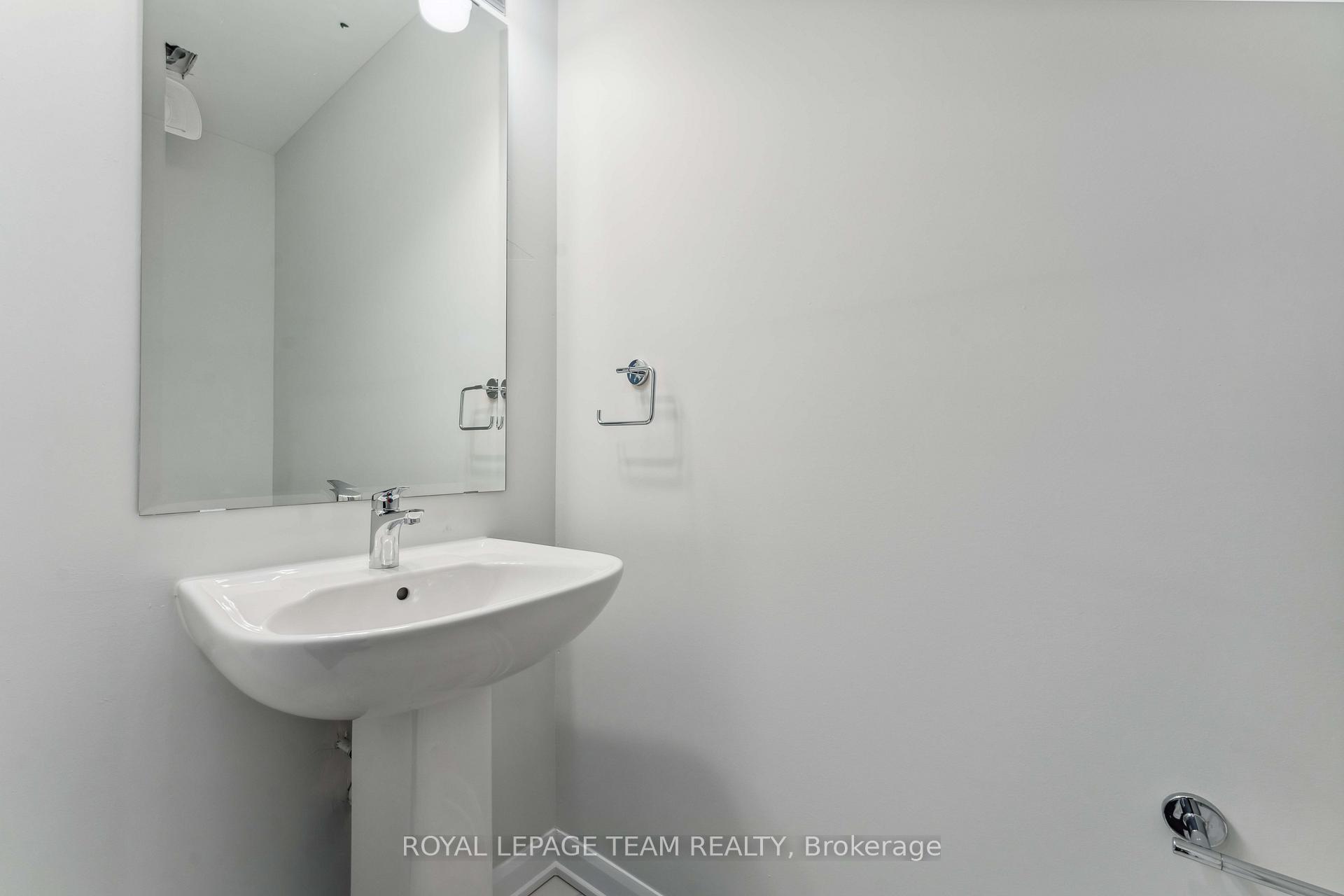 Photo 9 of 733 Fairline Row, Ottawa, Kanata - Emerald Meadows/Trailwest — HOMEH