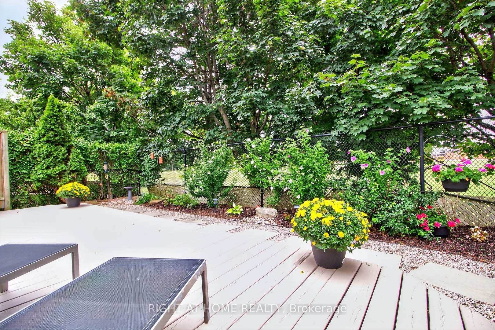 Photo 2 of 282 Centennial Forest Drive, Milton, Timberlea — HOMEH