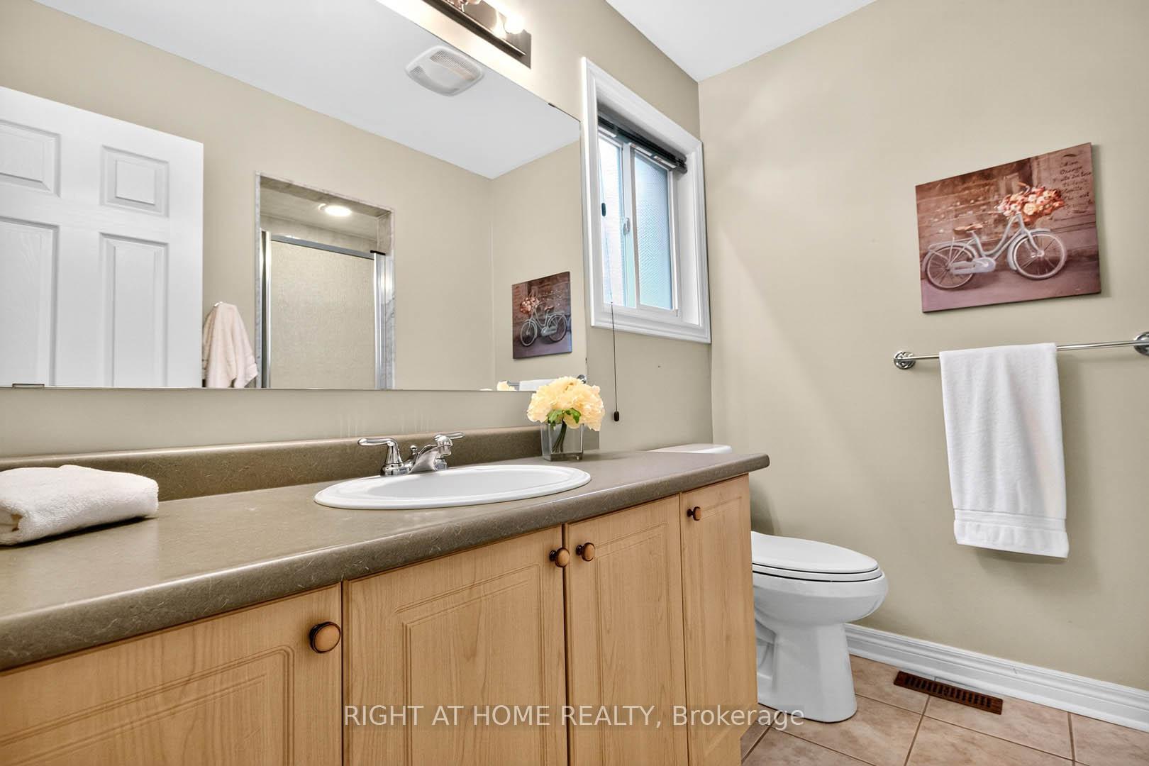 Photo 12 of 282 Centennial Forest Drive, Milton, Timberlea — HOMEH