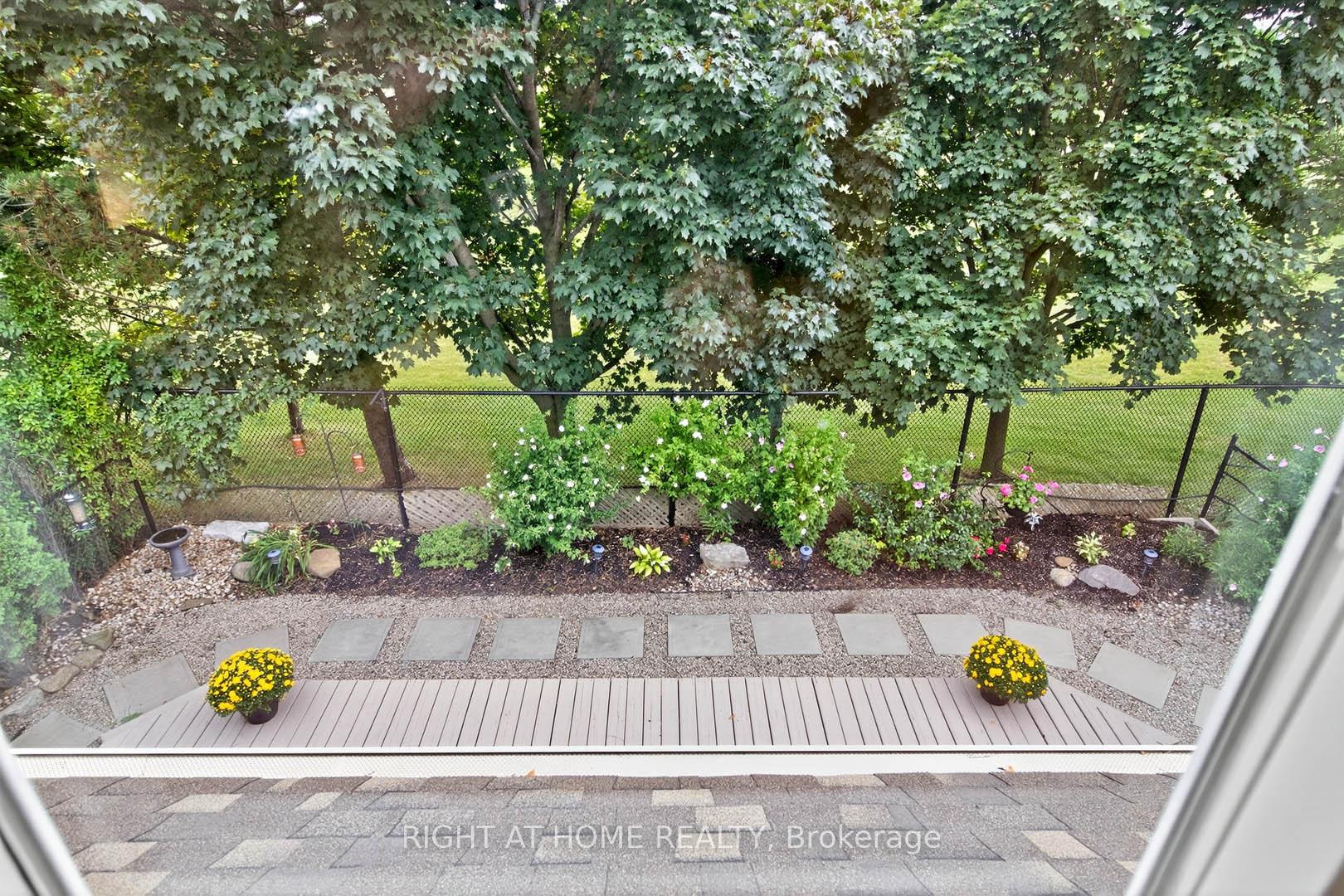 Photo 17 of 282 Centennial Forest Drive, Milton, Timberlea — HOMEH