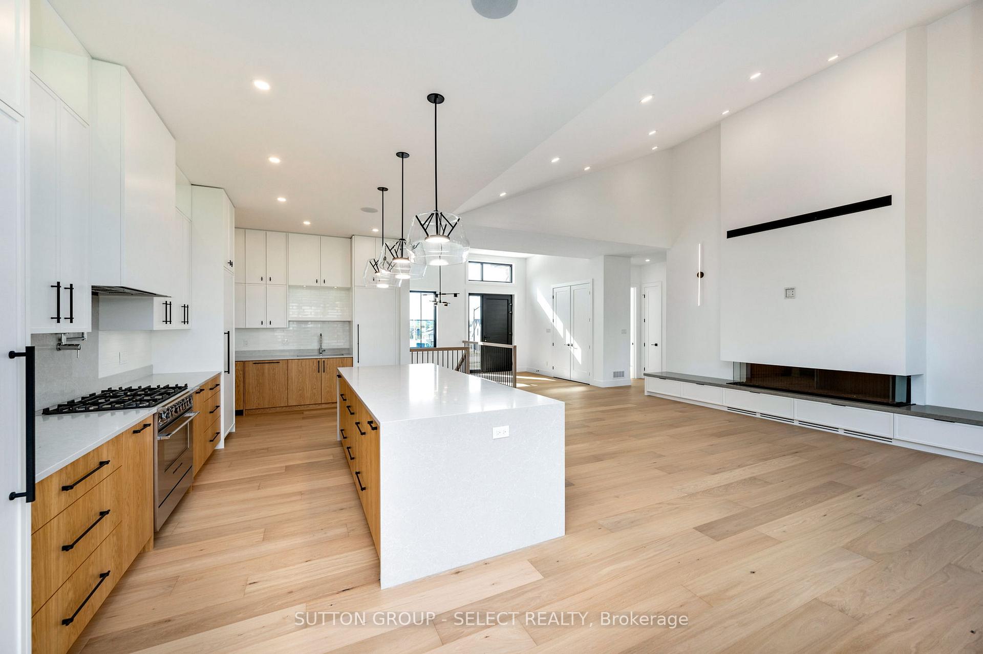 Photo 13 of 49 Edgeview Crescent, Middlesex Centre, Rural Middlesex Centre — HOMEH