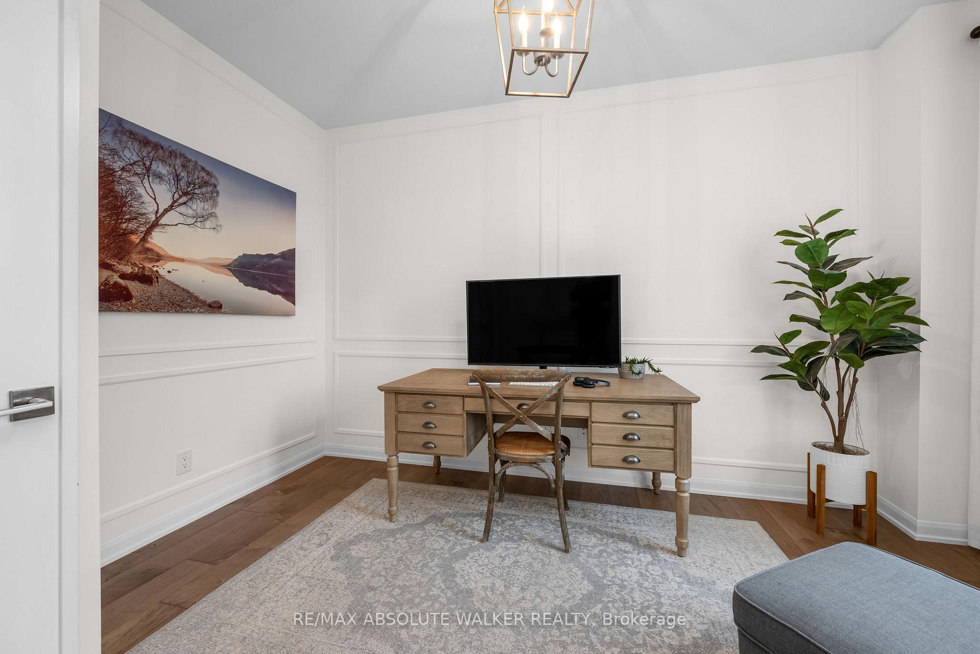 Photo 5 of 27 Eramosa Crescent, Ottawa, Kanata - Kanata Lakes/Heritage Hills — HOMEH