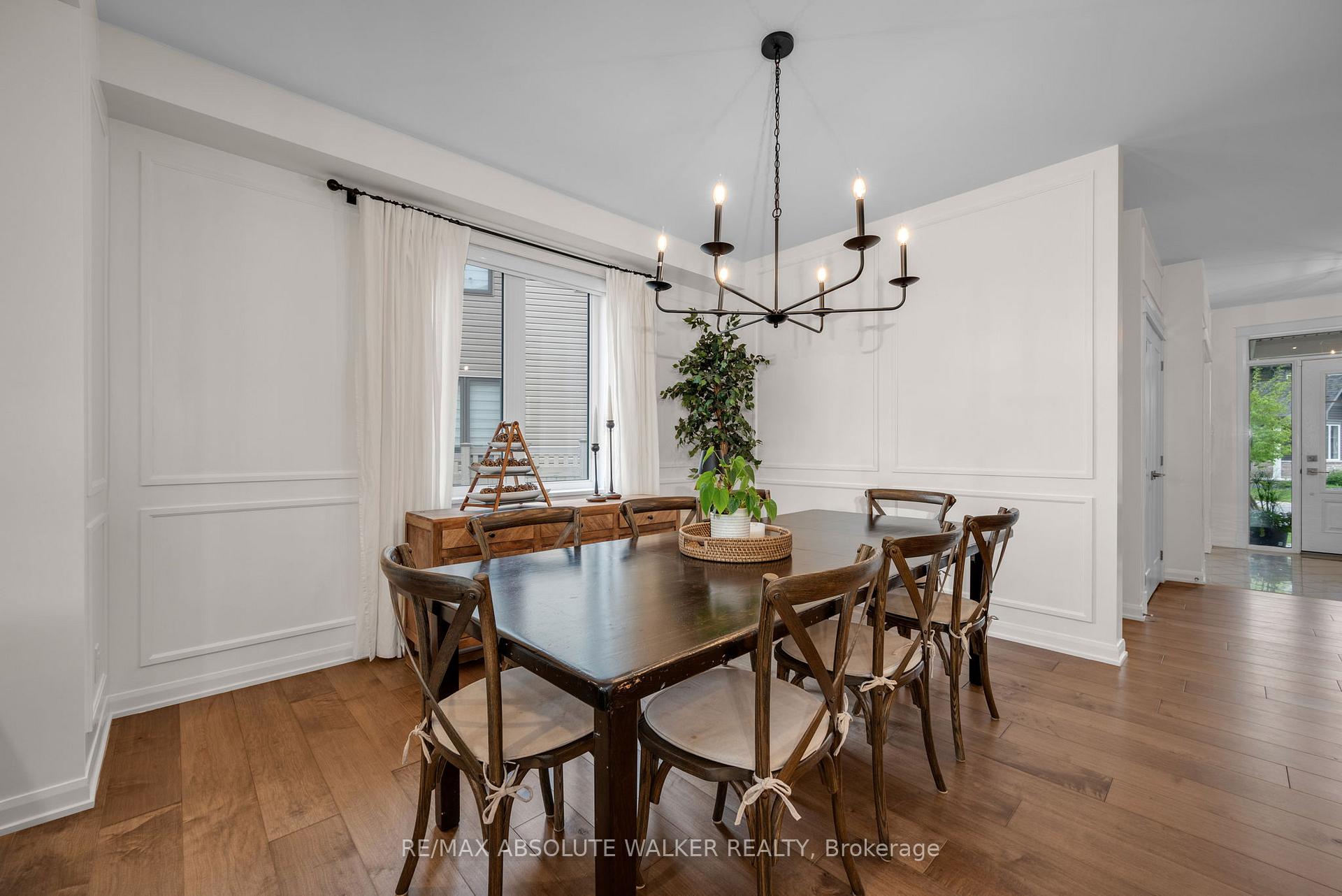 Photo 6 of 27 Eramosa Crescent, Ottawa, Kanata - Kanata Lakes/Heritage Hills — HOMEH