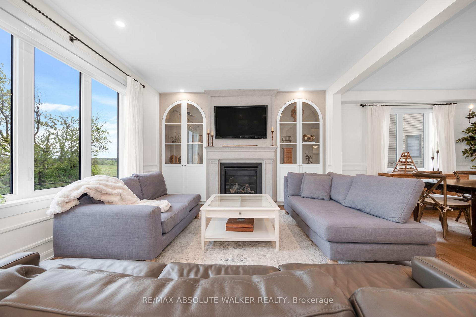Photo 11 of 27 Eramosa Crescent, Ottawa, Kanata - Kanata Lakes/Heritage Hills — HOMEH