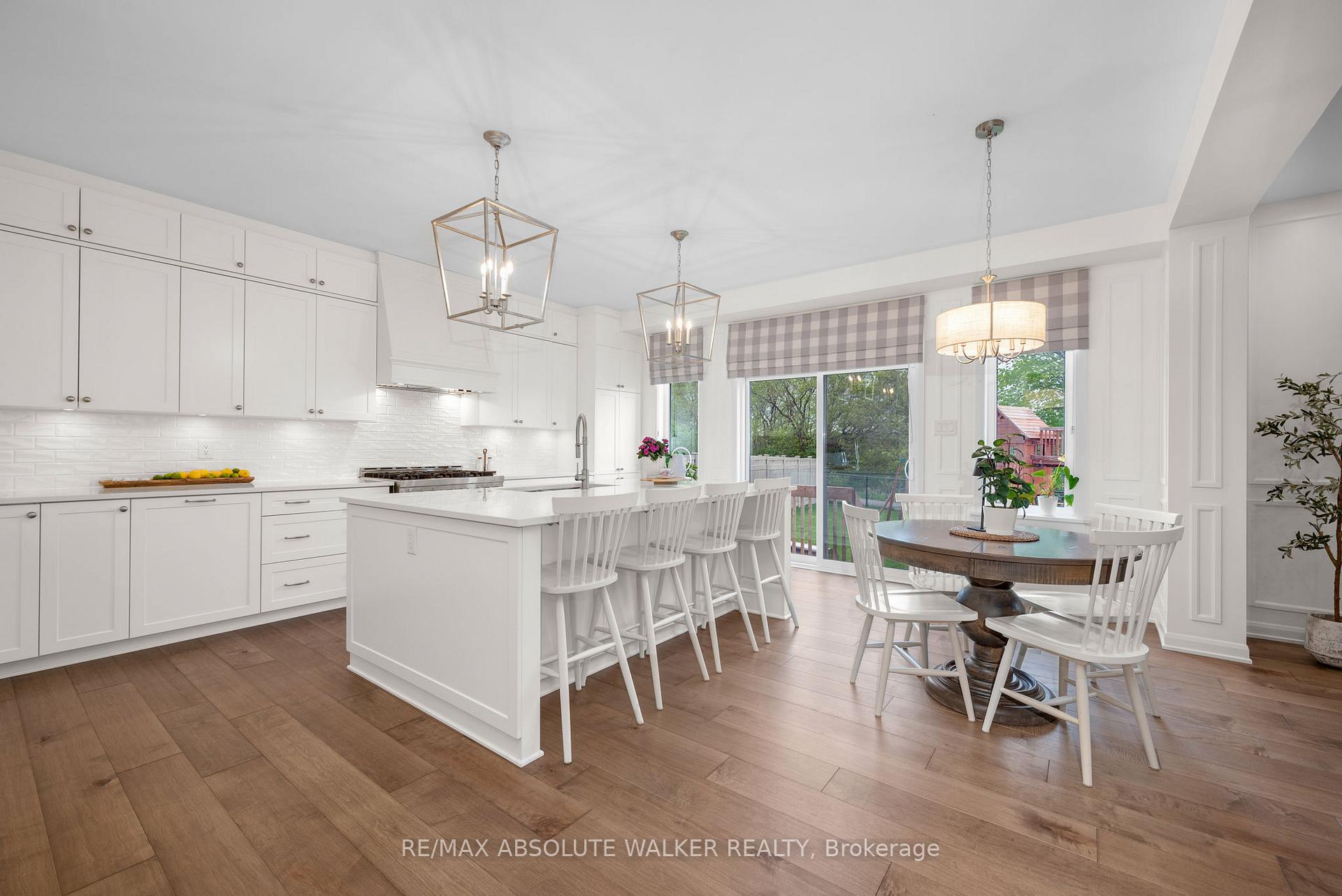 Photo 17 of 27 Eramosa Crescent, Ottawa, Kanata - Kanata Lakes/Heritage Hills — HOMEH
