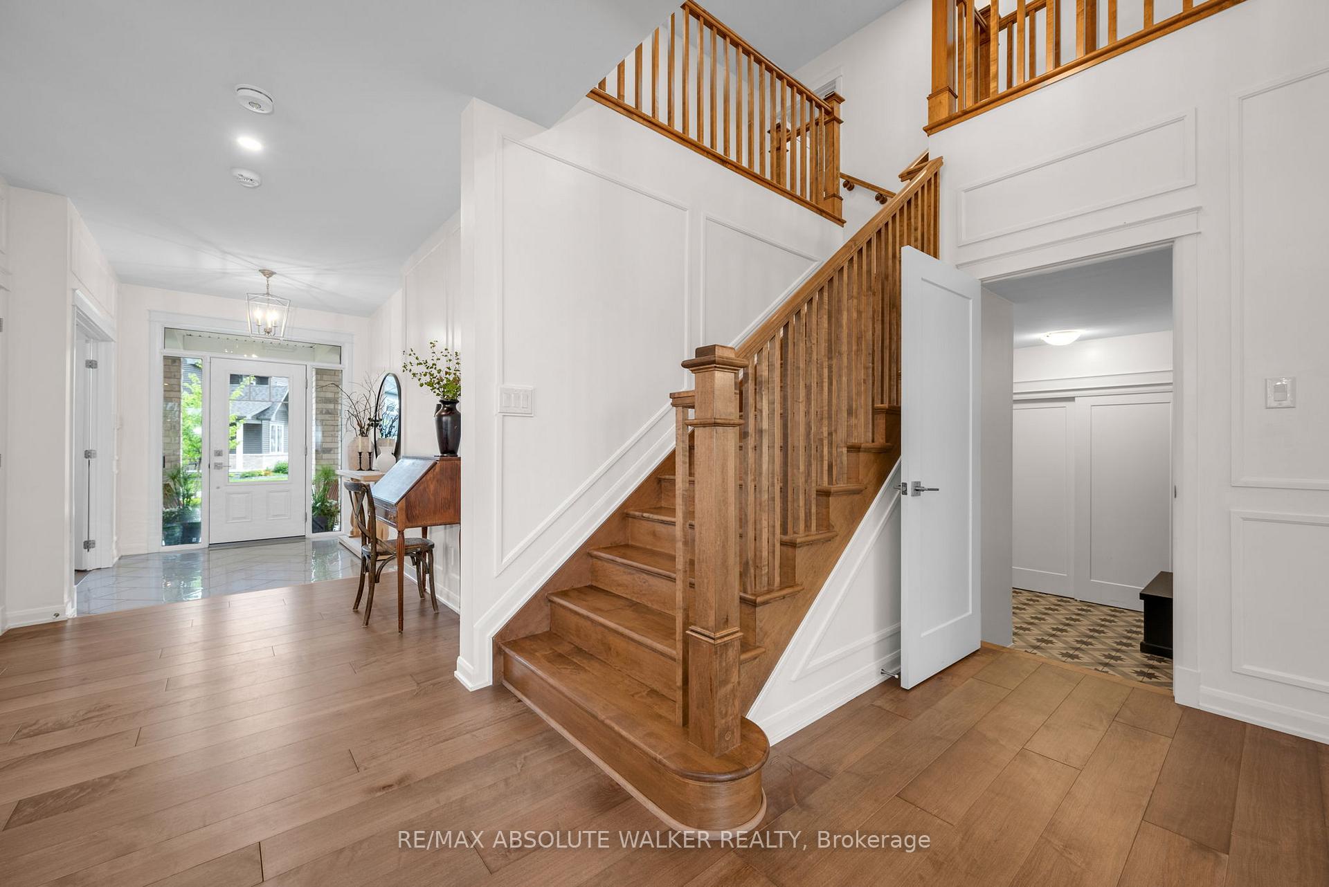 Photo 20 of 27 Eramosa Crescent, Ottawa, Kanata - Kanata Lakes/Heritage Hills — HOMEH