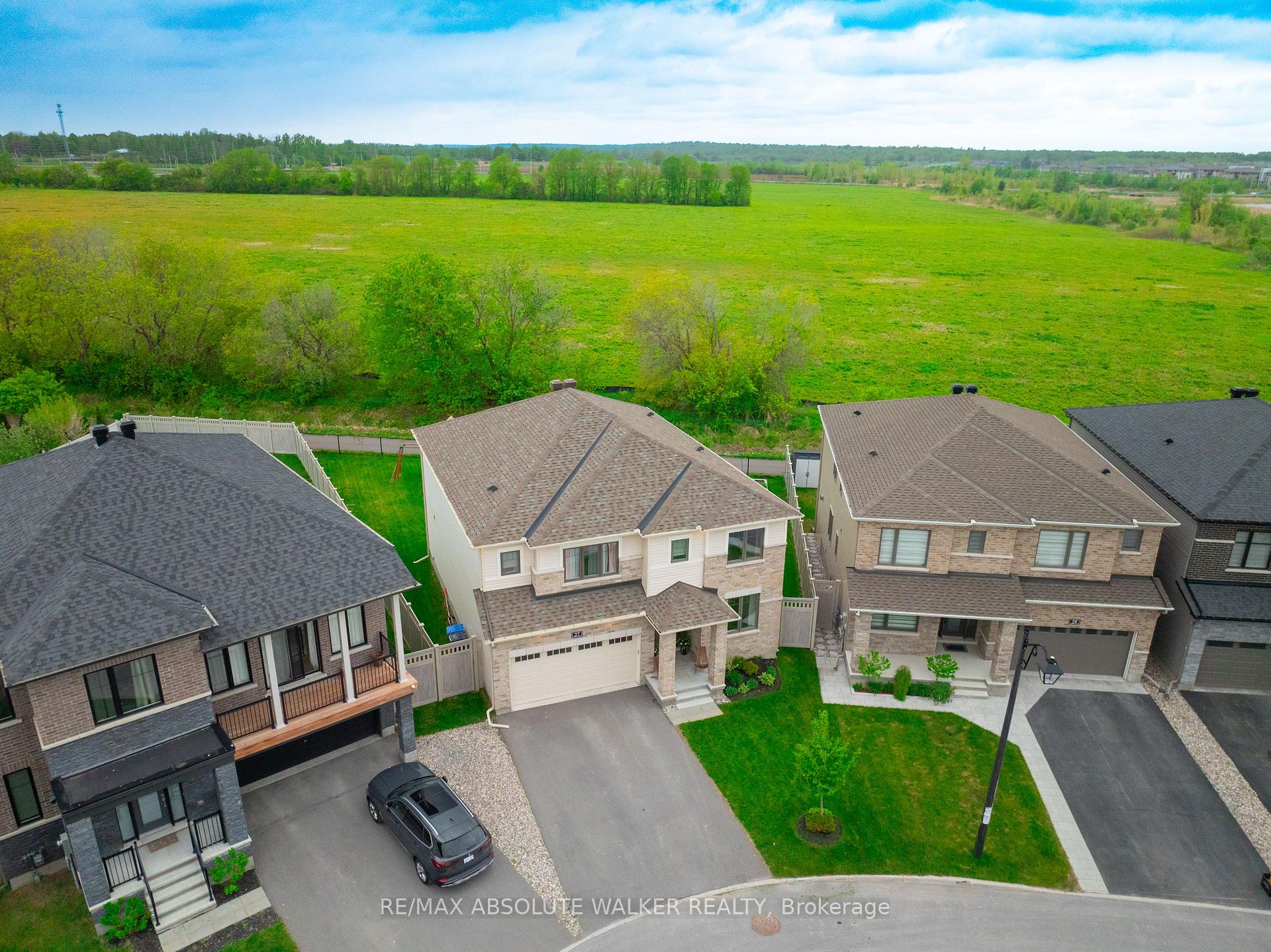Photo 41 of 27 Eramosa Crescent, Ottawa, Kanata - Kanata Lakes/Heritage Hills — HOMEH