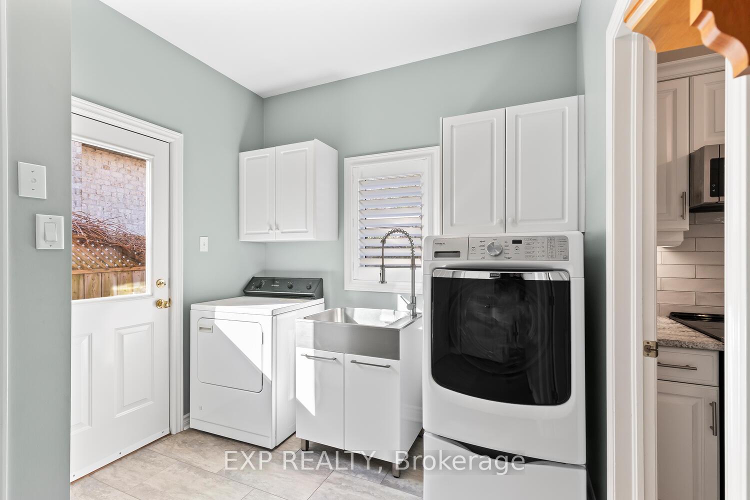 Photo 18 of 43 Stoneridge Crescent, Middlesex Centre, Ilderton — HOMEH