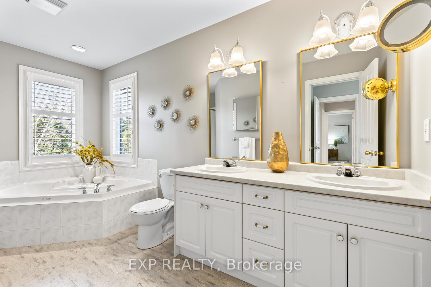 Photo 24 of 43 Stoneridge Crescent, Middlesex Centre, Ilderton — HOMEH
