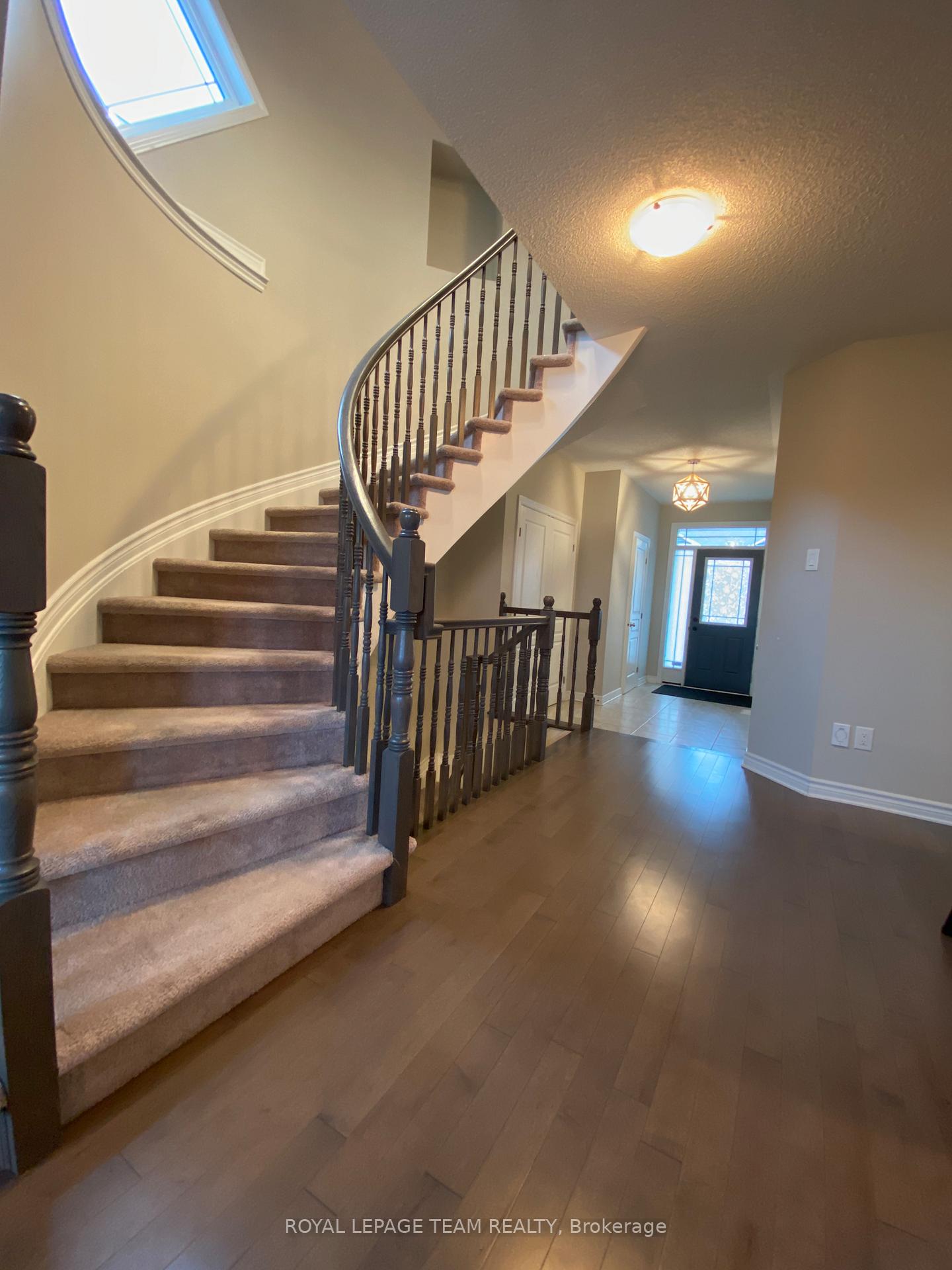 Photo 9 of 418 Barrick Hill Road, Ottawa, Kanata - Emerald Meadows/Trailwest — HOMEH