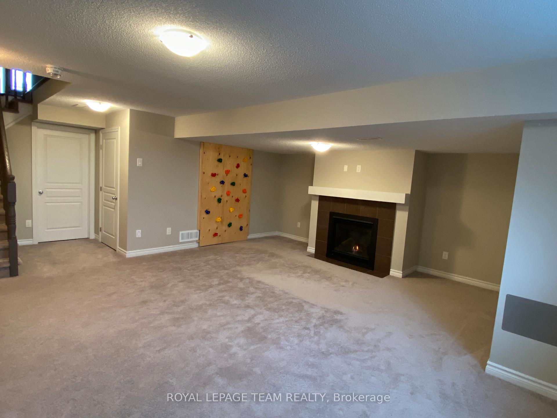 Photo 26 of 418 Barrick Hill Road, Ottawa, Kanata - Emerald Meadows/Trailwest — HOMEH