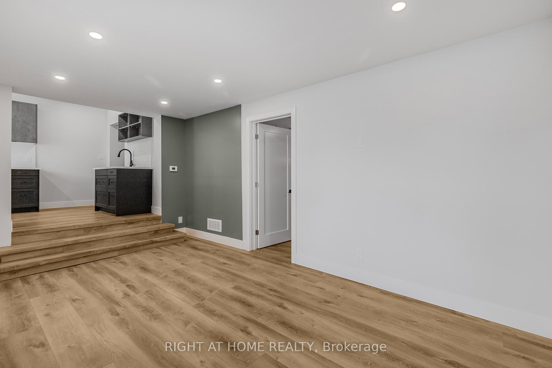 Photo 12 of Unit 2, 166 Julian Avenue, Hamilton, Normanhurst — HOMEH