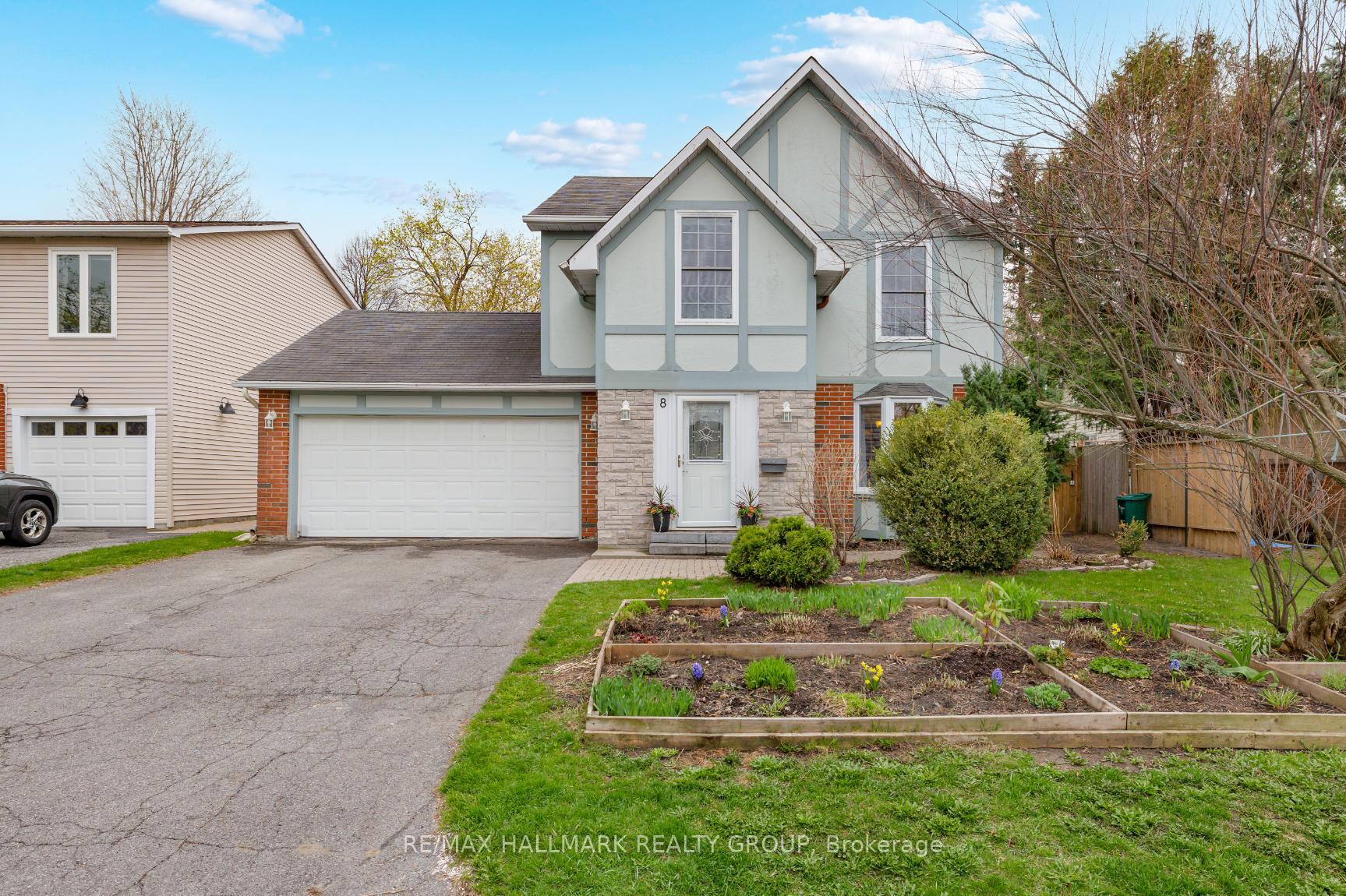 Front of 8 Scharf Lane