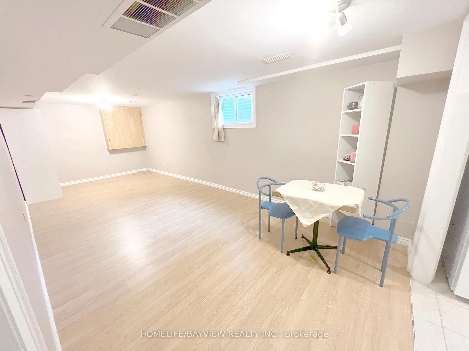 Photo 6 of Unit Lower, 9 Elm Street, Markham, Old Markham Village — HOMEH