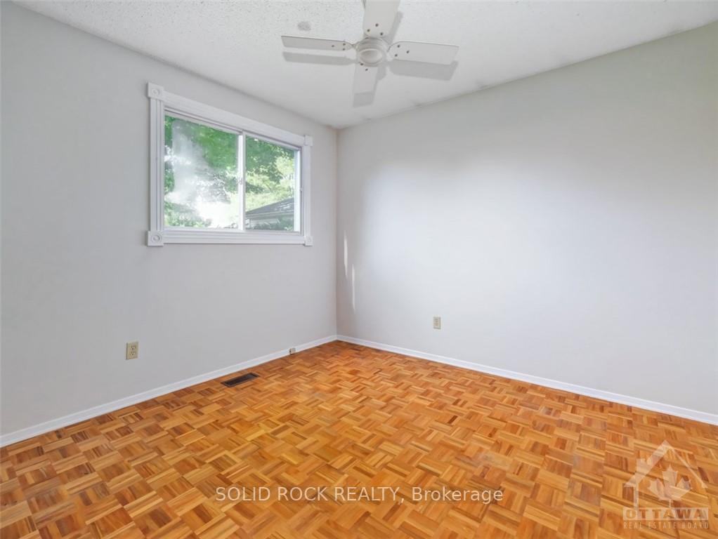 Photo 16 of 143 Rothesay Drive, Ottawa, Kanata - Glencairn/Hazeldean — HOMEH