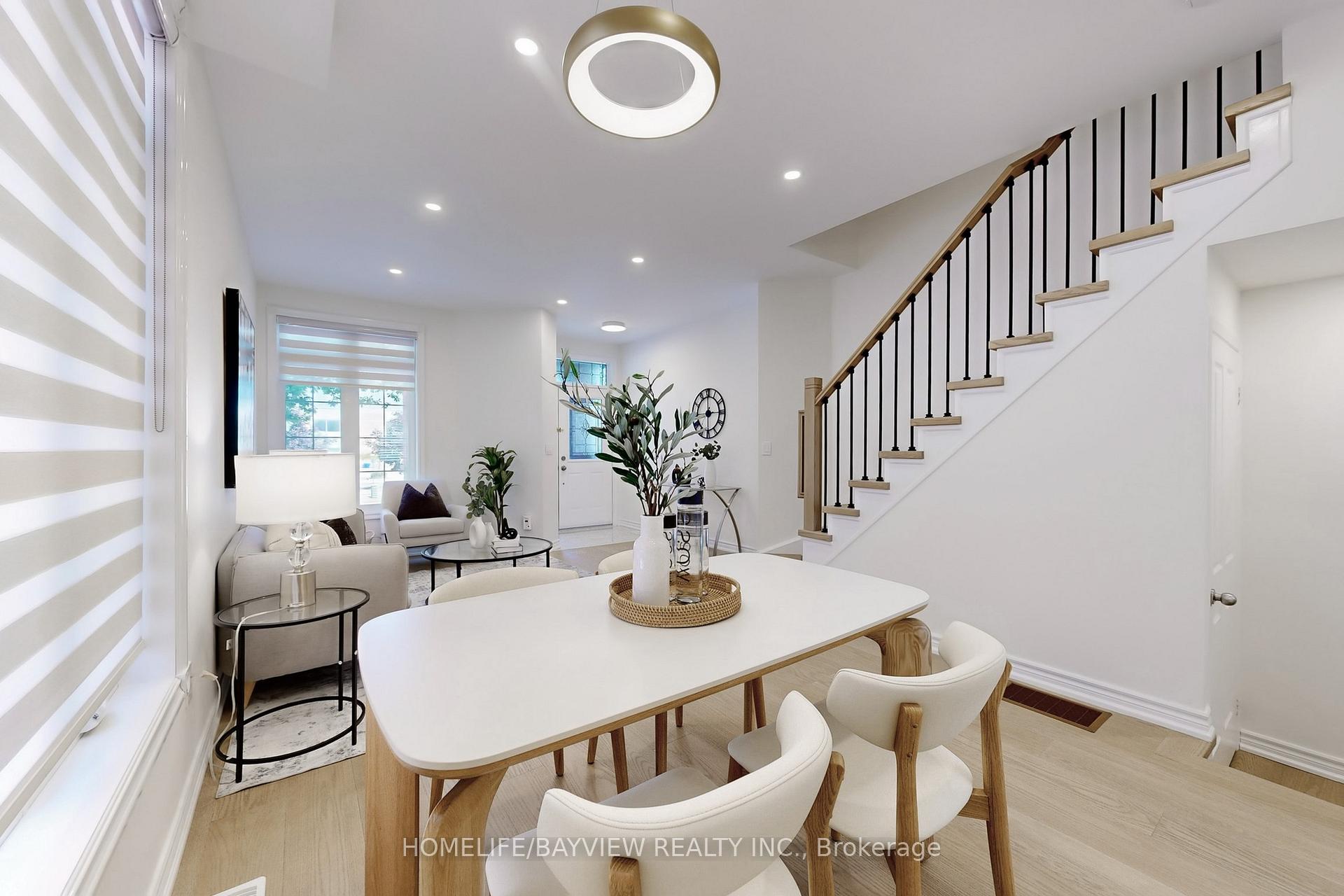 Photo 11 of 103 Bur Oak Avenue, Markham, Berczy — HOMEH