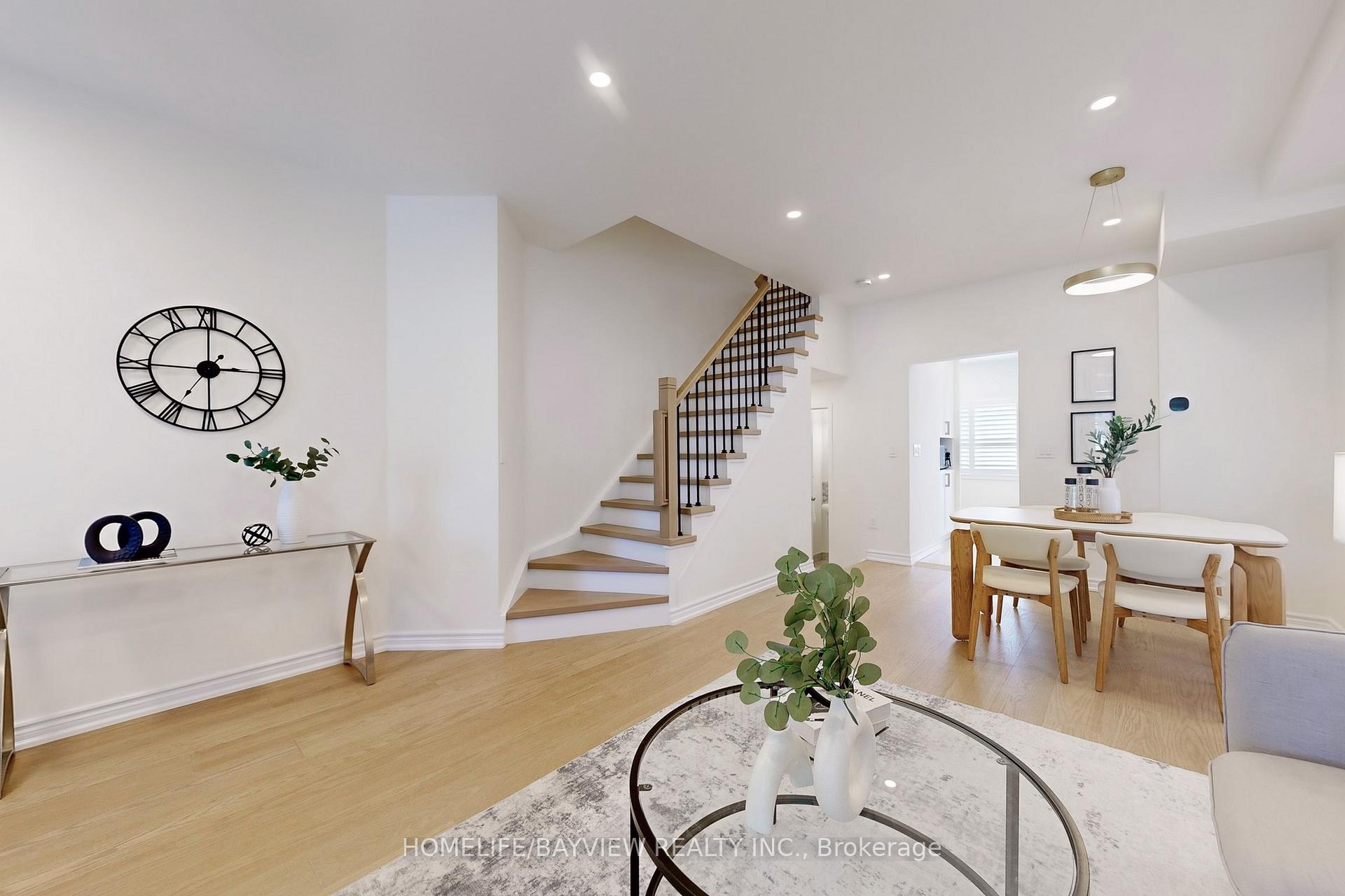 Photo 12 of 103 Bur Oak Avenue, Markham, Berczy — HOMEH