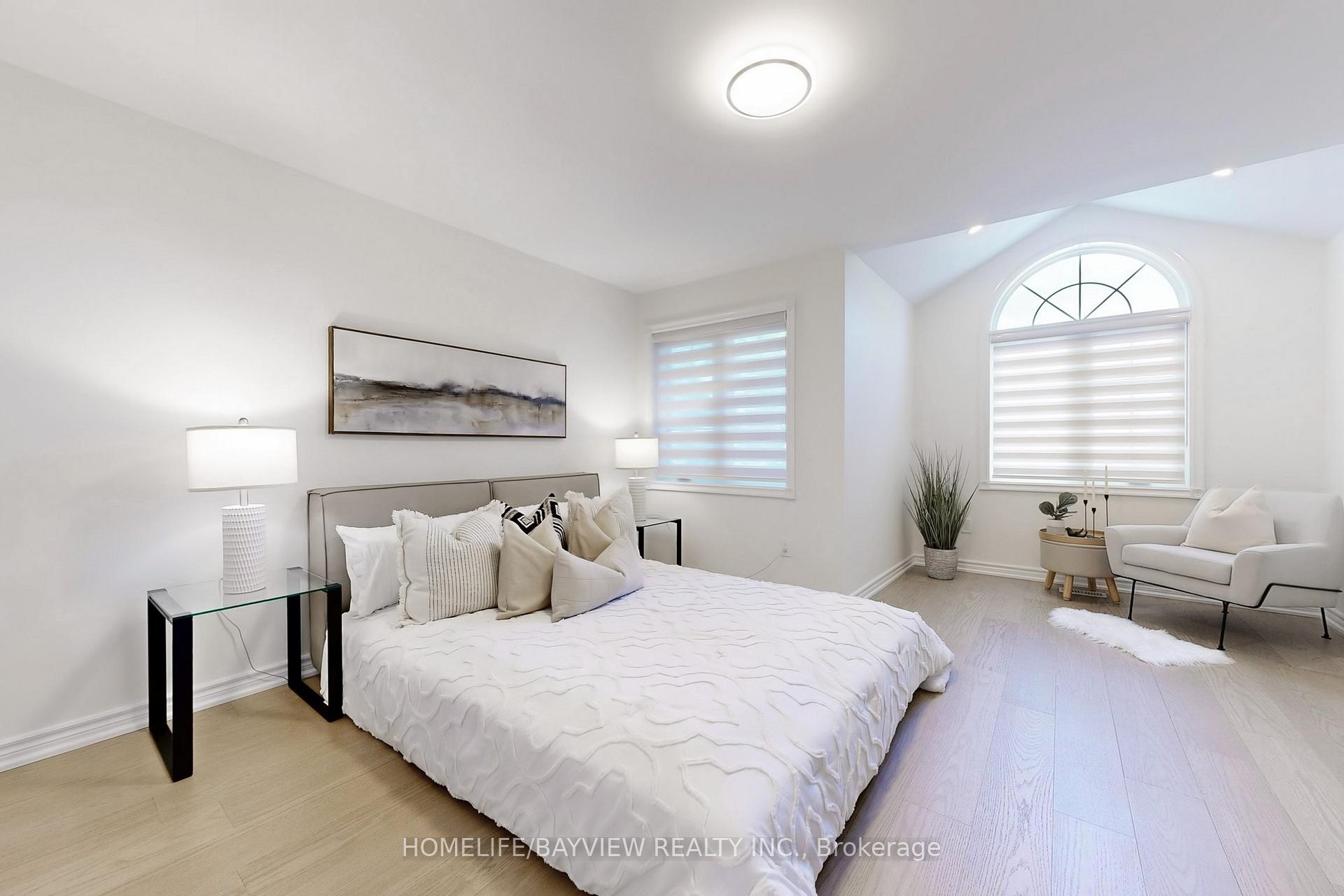Photo 24 of 103 Bur Oak Avenue, Markham, Berczy — HOMEH
