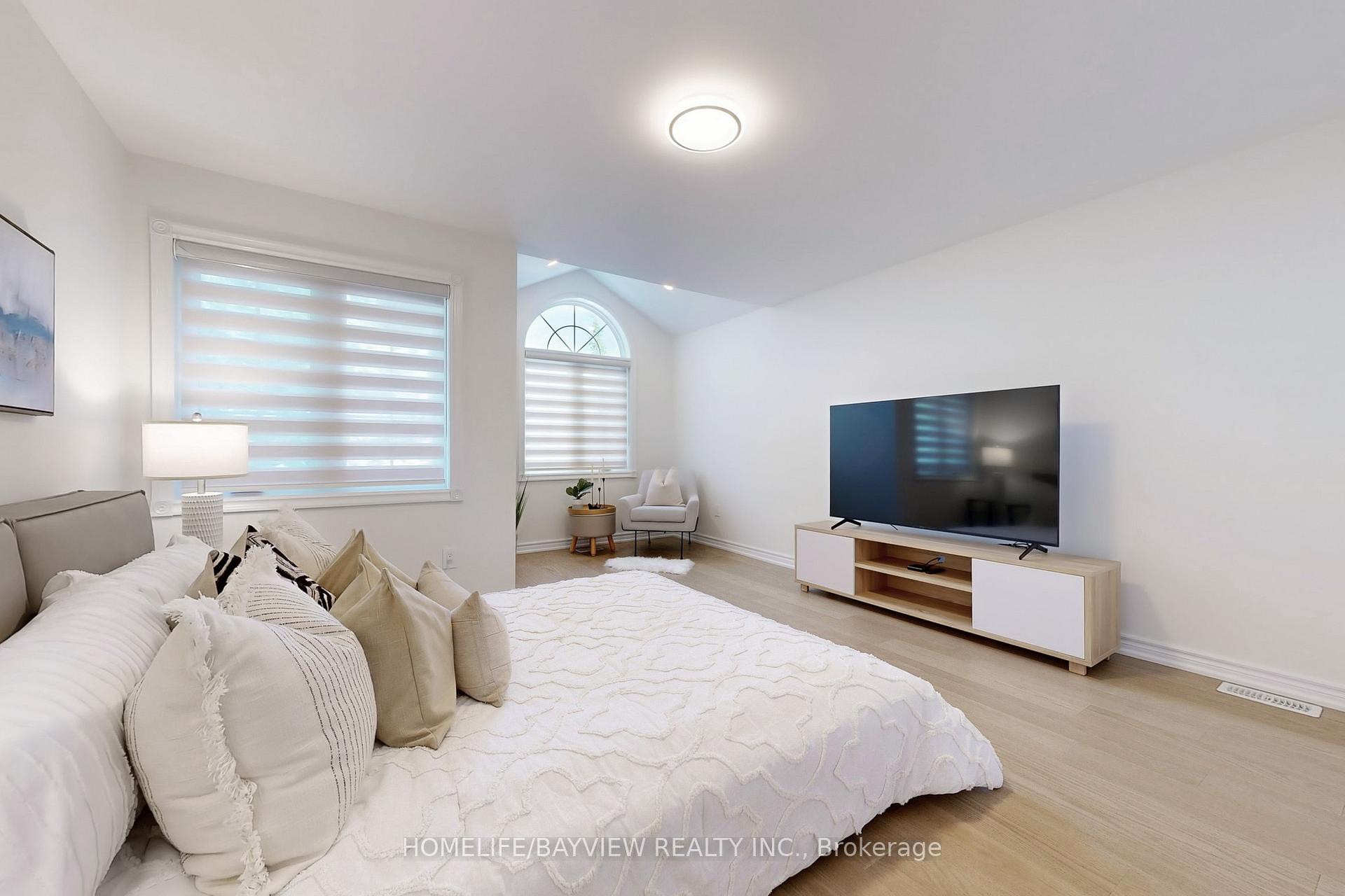 Photo 25 of 103 Bur Oak Avenue, Markham, Berczy — HOMEH