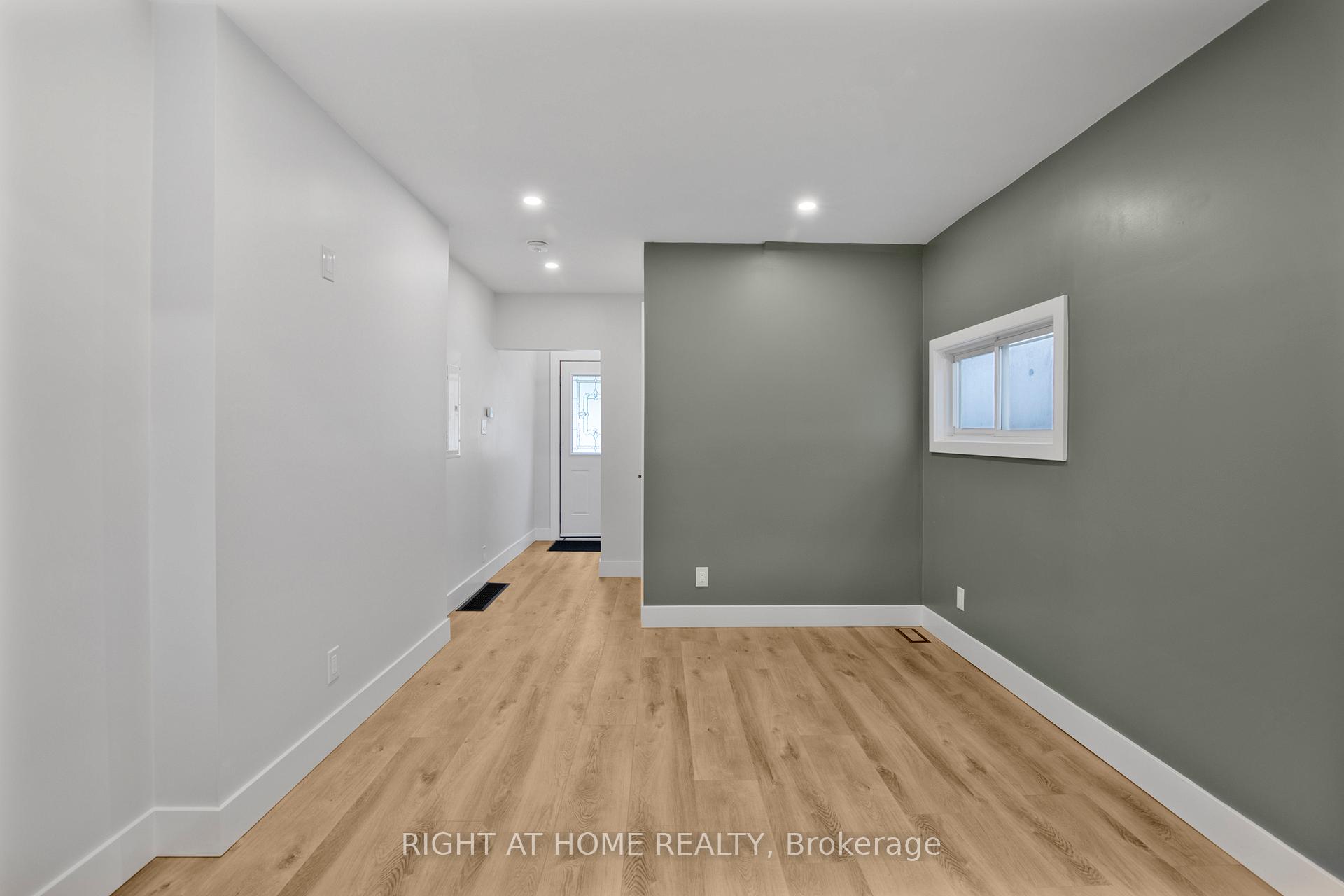 Photo 10 of Unit 1, 166 Julian Avenue, Hamilton, Normanhurst — HOMEH