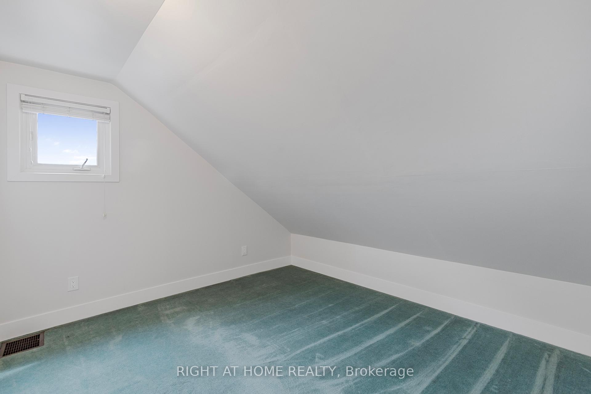 Photo 12 of Unit 1, 166 Julian Avenue, Hamilton, Normanhurst — HOMEH