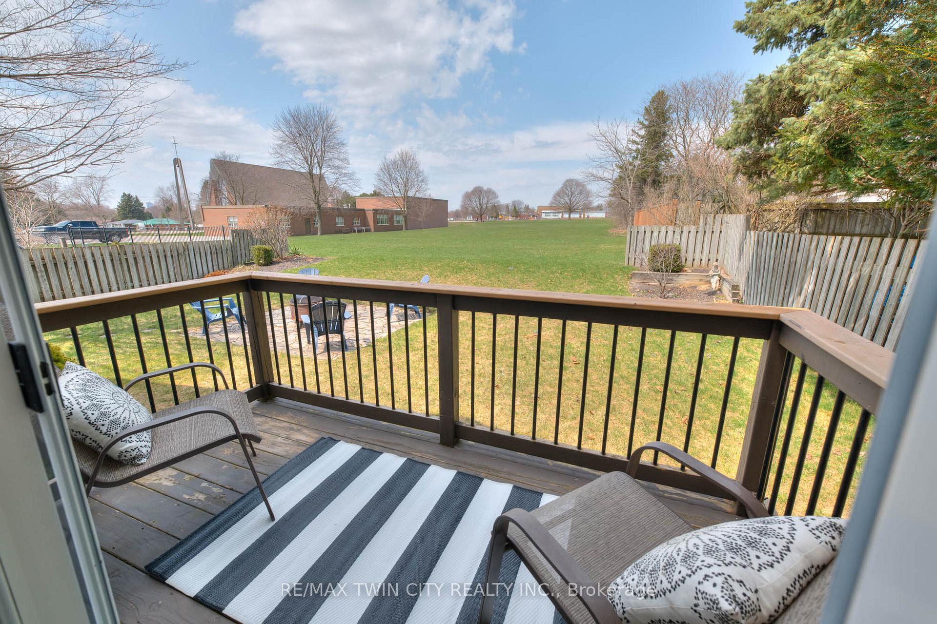 Photo 25 of 248 Kenneth Avenue, Kitchener — HOMEH