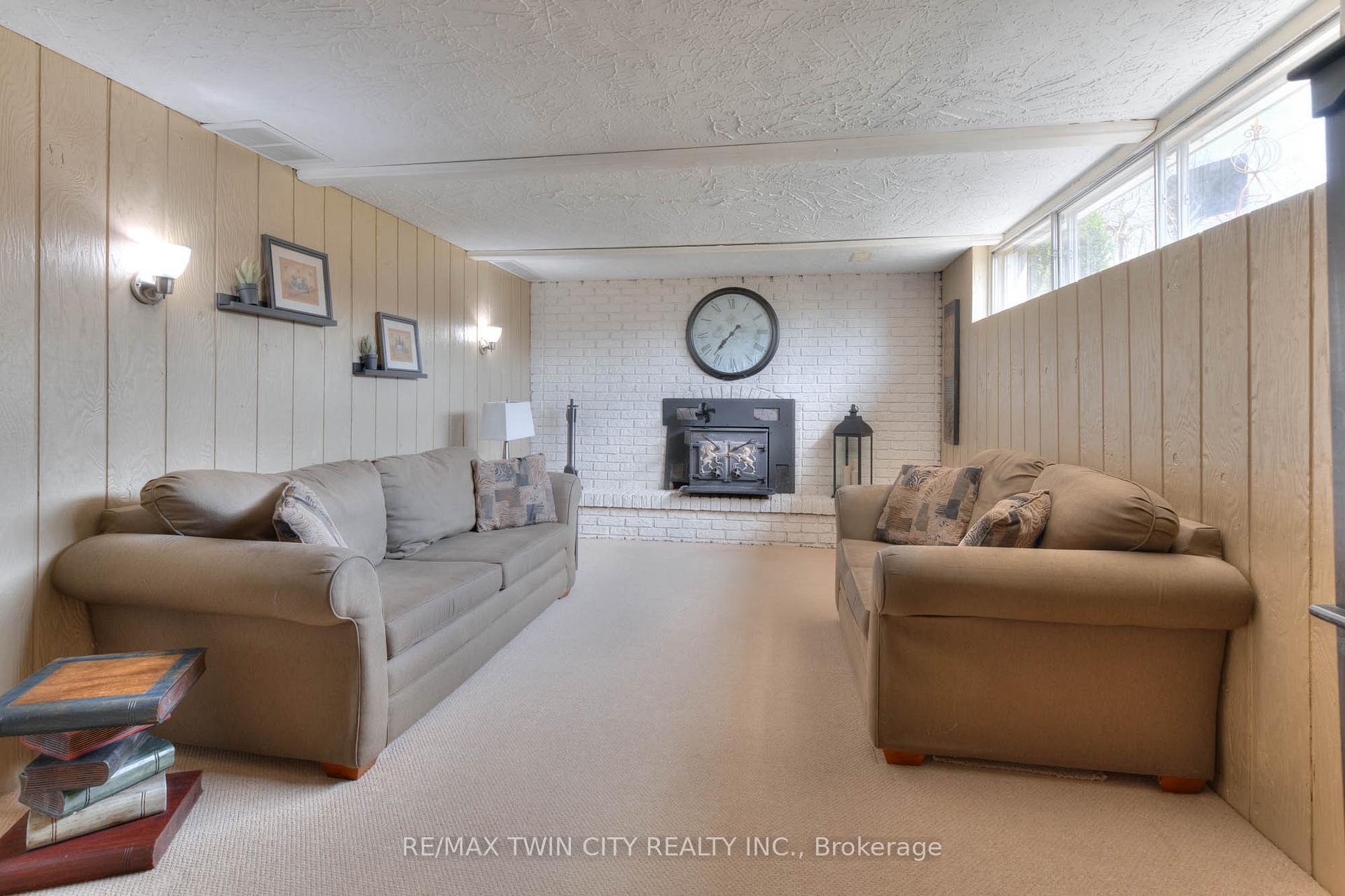 Photo 37 of 248 Kenneth Avenue, Kitchener — HOMEH