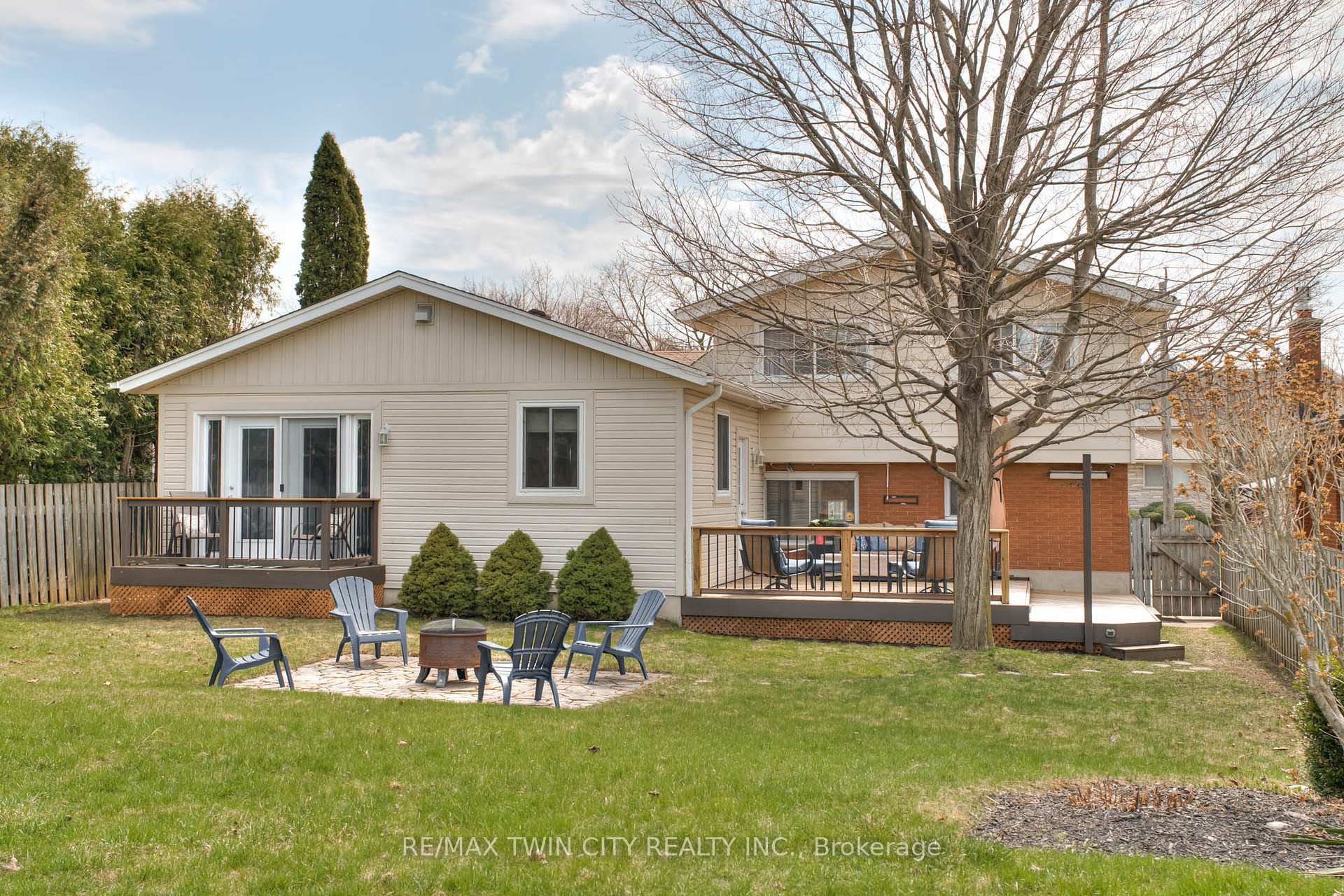Photo 40 of 248 Kenneth Avenue, Kitchener — HOMEH